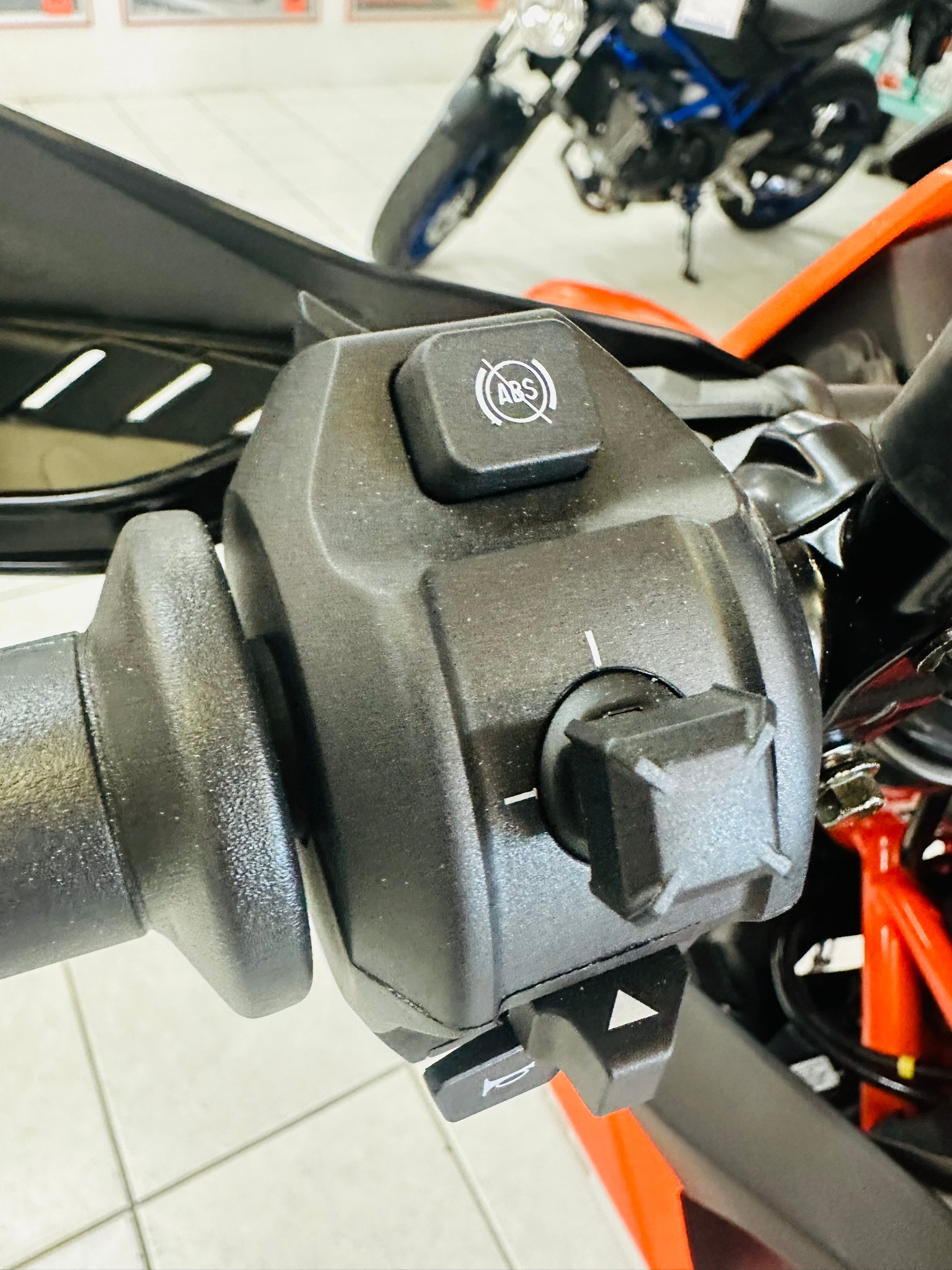 KTM 125 Enduro R - 8