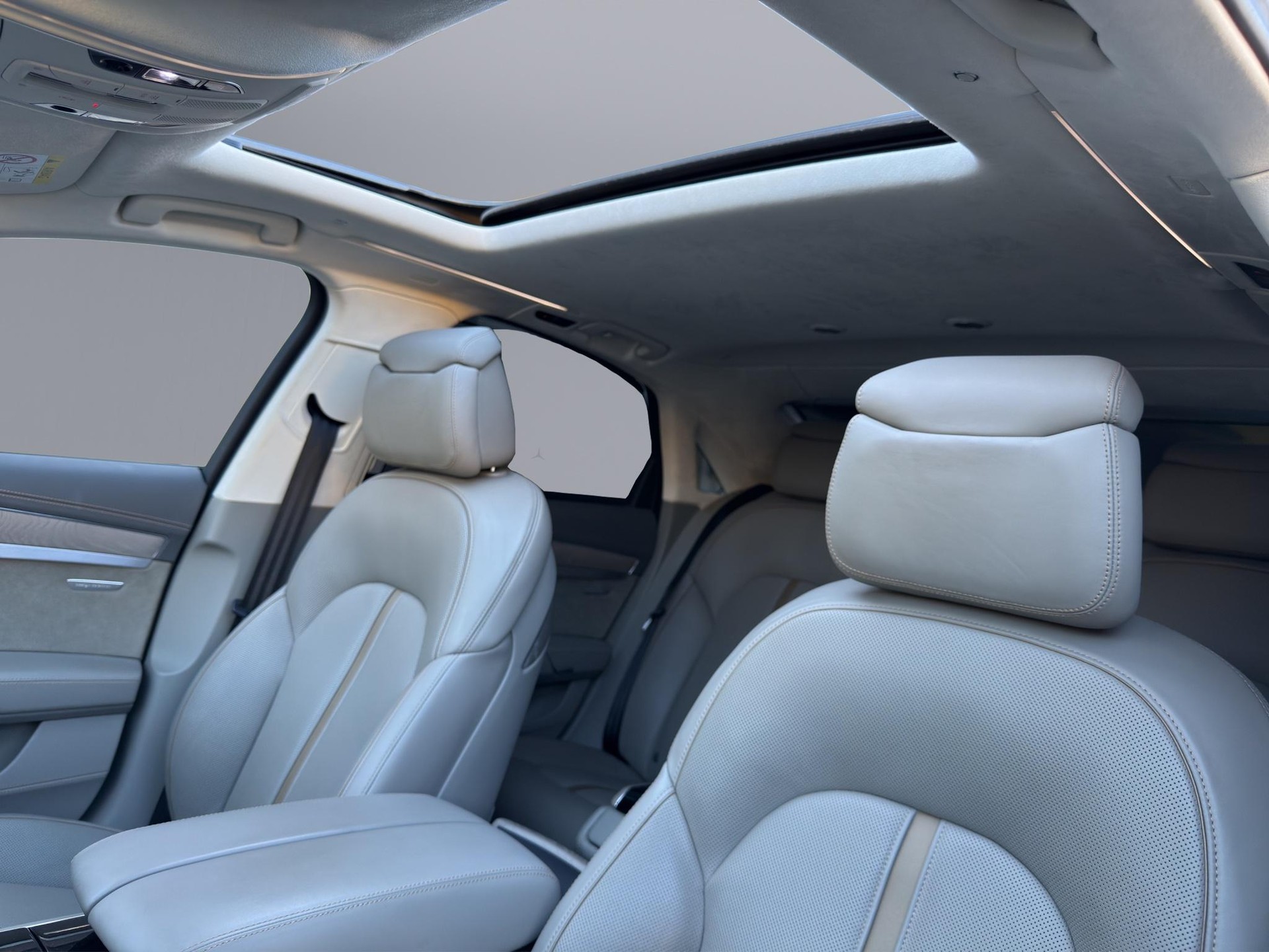 AUDI S8 4.0 V8 TFSI quattro T-Tronic - 21