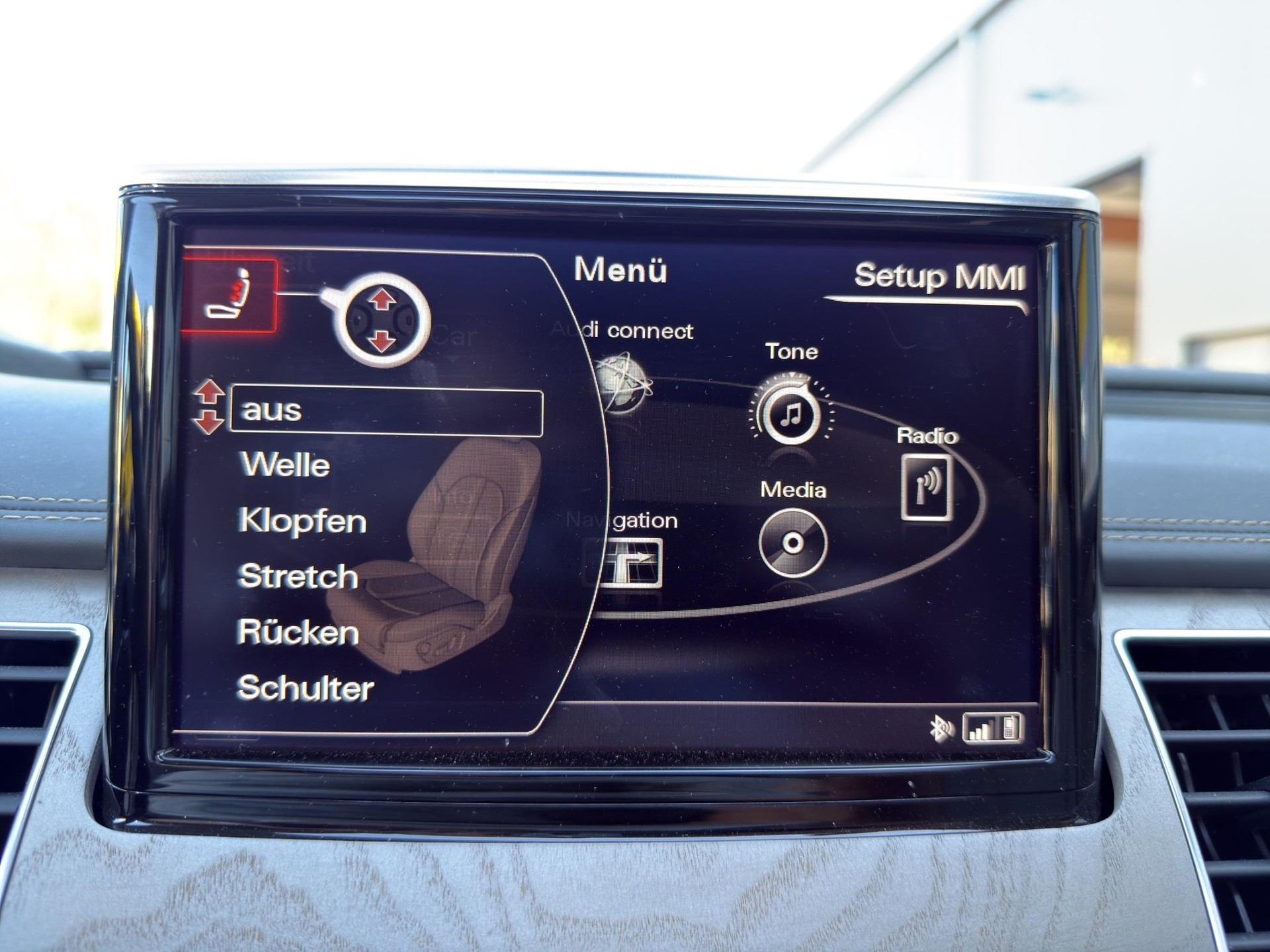 AUDI S8 4.0 V8 TFSI quattro T-Tronic - 27