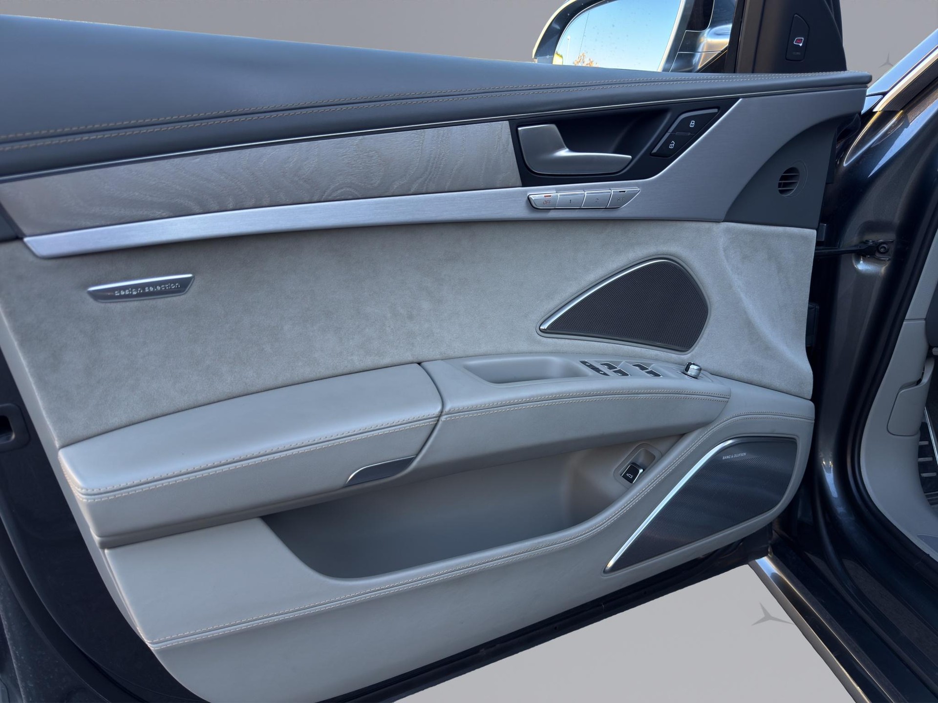 AUDI S8 4.0 V8 TFSI quattro T-Tronic - 22