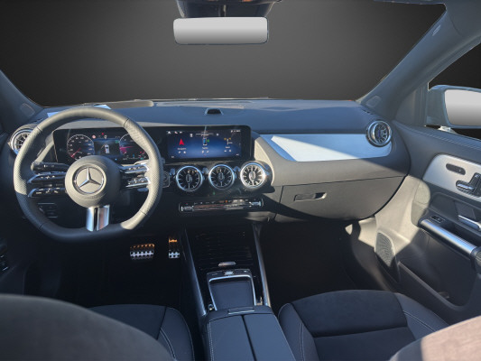 MERCEDES-BENZ GLA 220d 4Matic 8G-DCT - 8