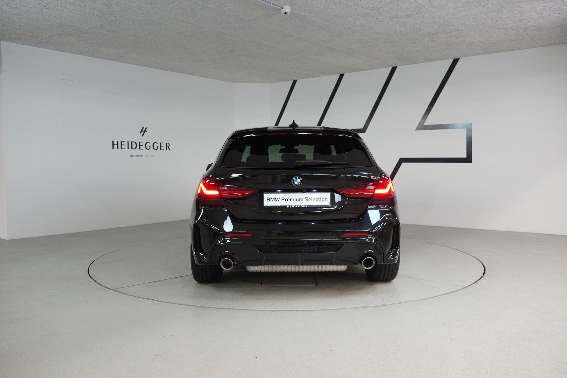 BMW M135i xDrive Steptronic - 6