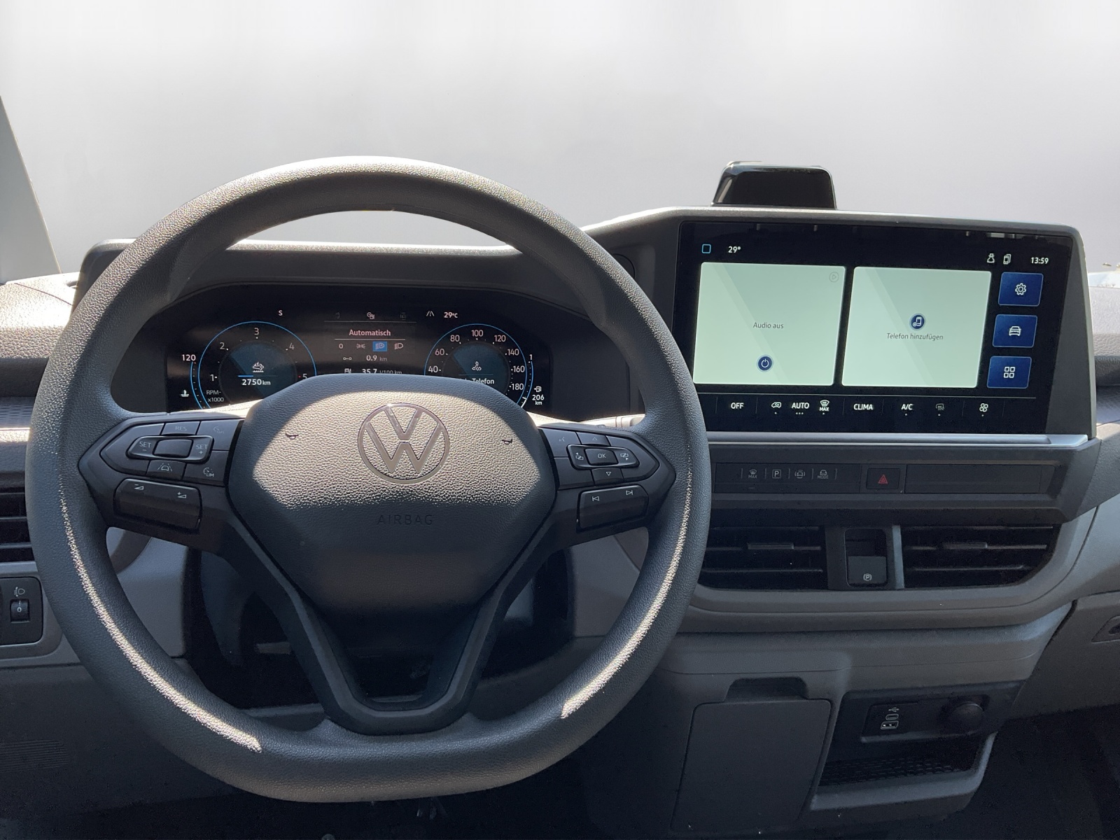 VW Transporter 2.0 TDI Automat - 7