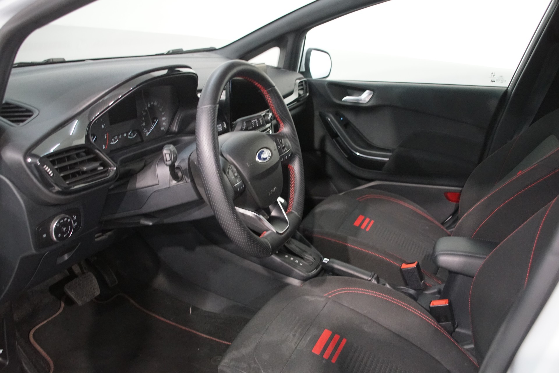FORD Fiesta 1.0 SCTi MHEV ST Line Automat - 11