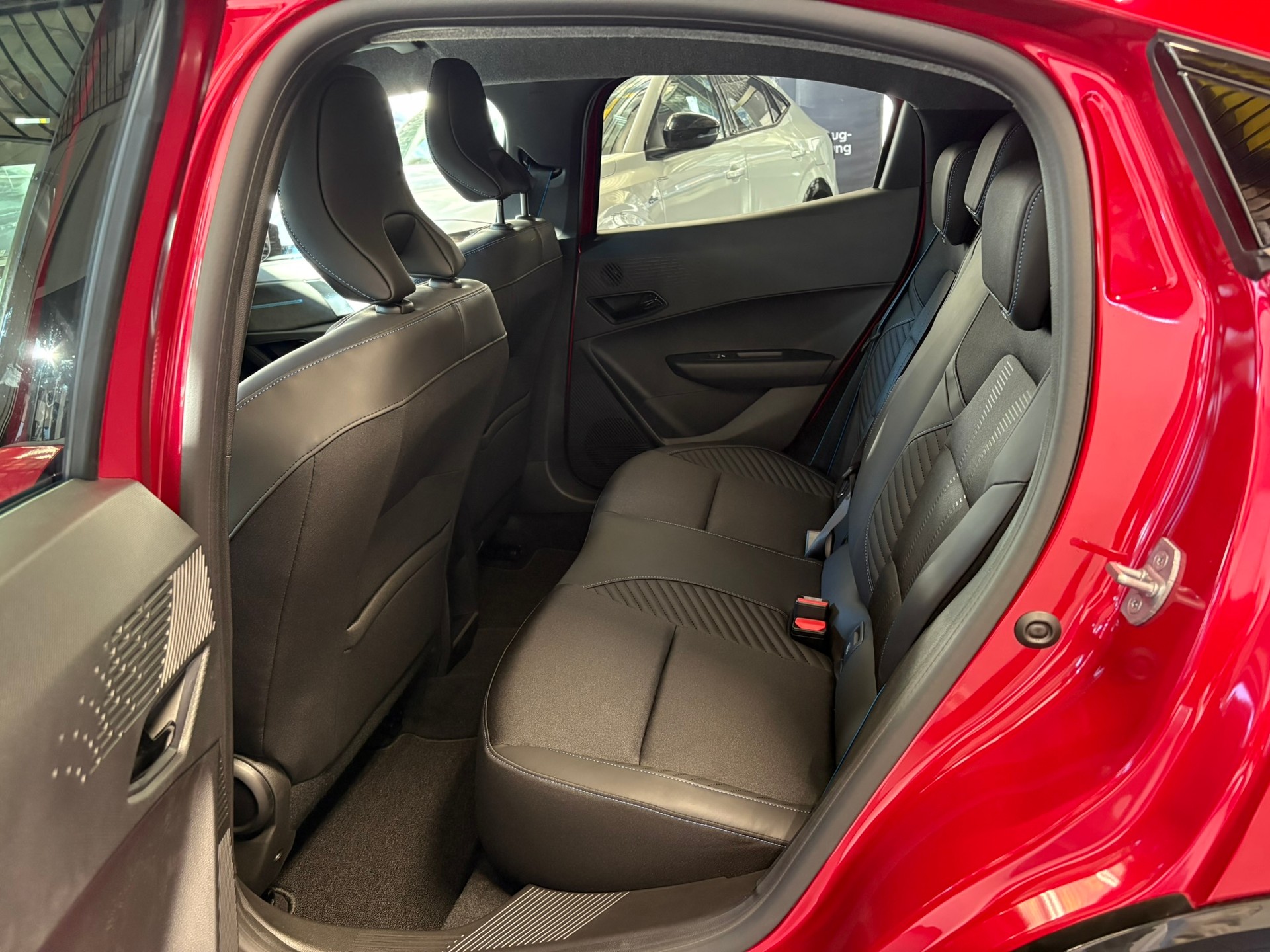 RENAULT Clio 1.8 E-Tech Esprit Alpine - 10