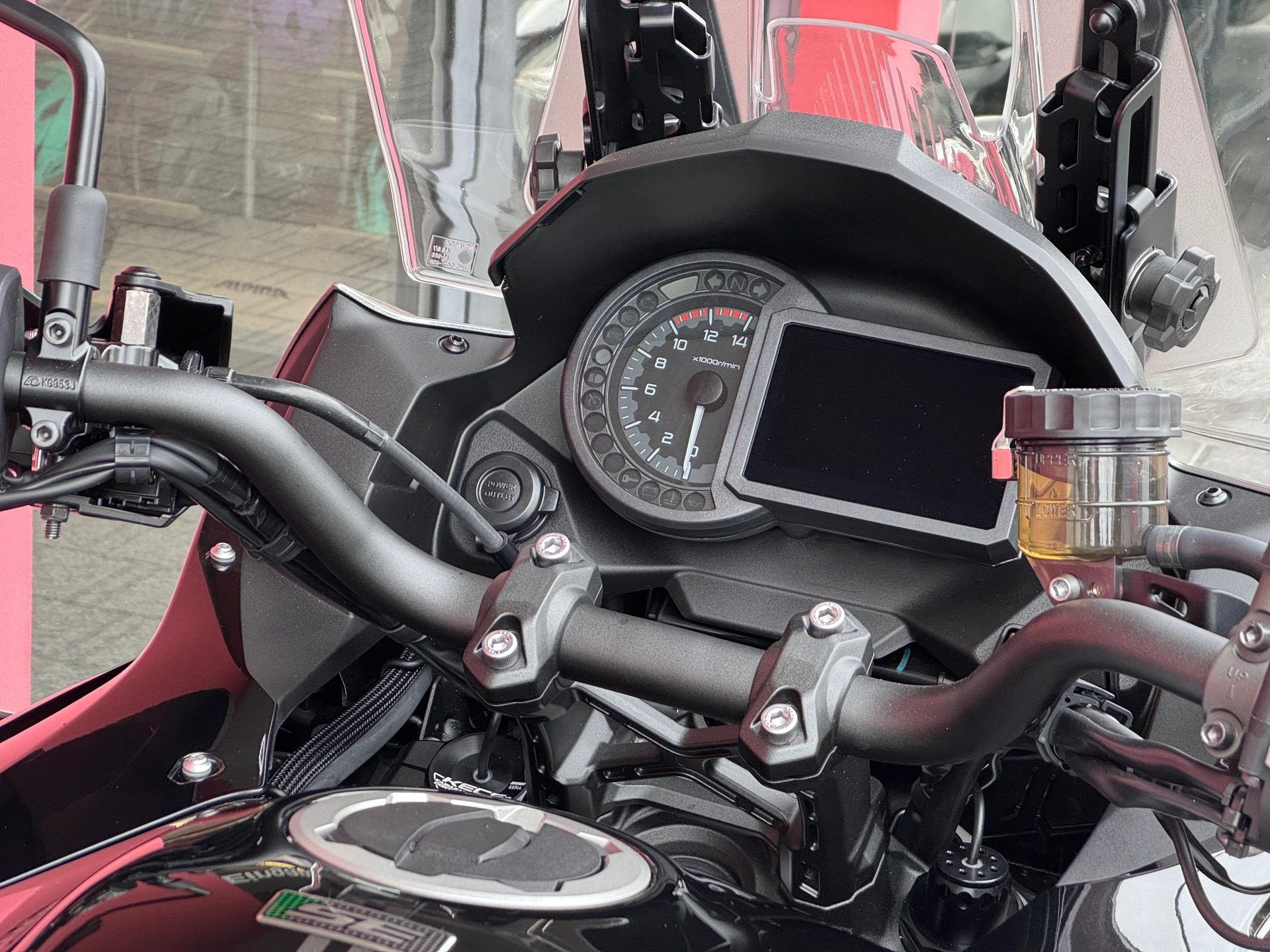 KAWASAKI Versys 1000 SE - 14
