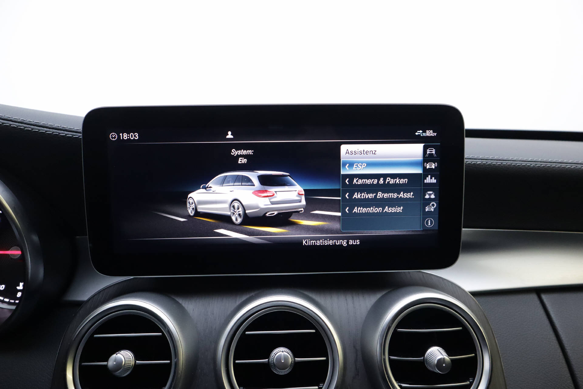 MERCEDES-BENZ C 220 d AMG Line Kombi-10
