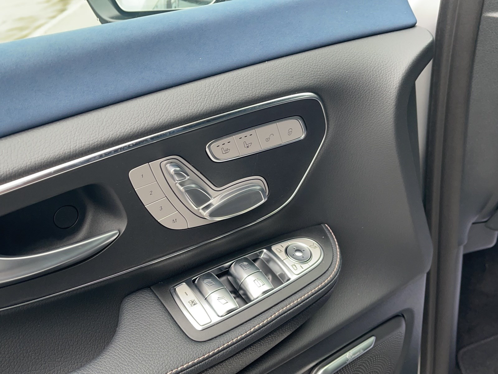 MERCEDES-BENZ EQV 300 lang - 14