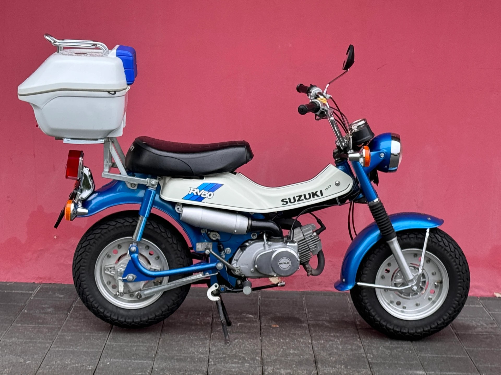 SUZUKI RV 50 - 1