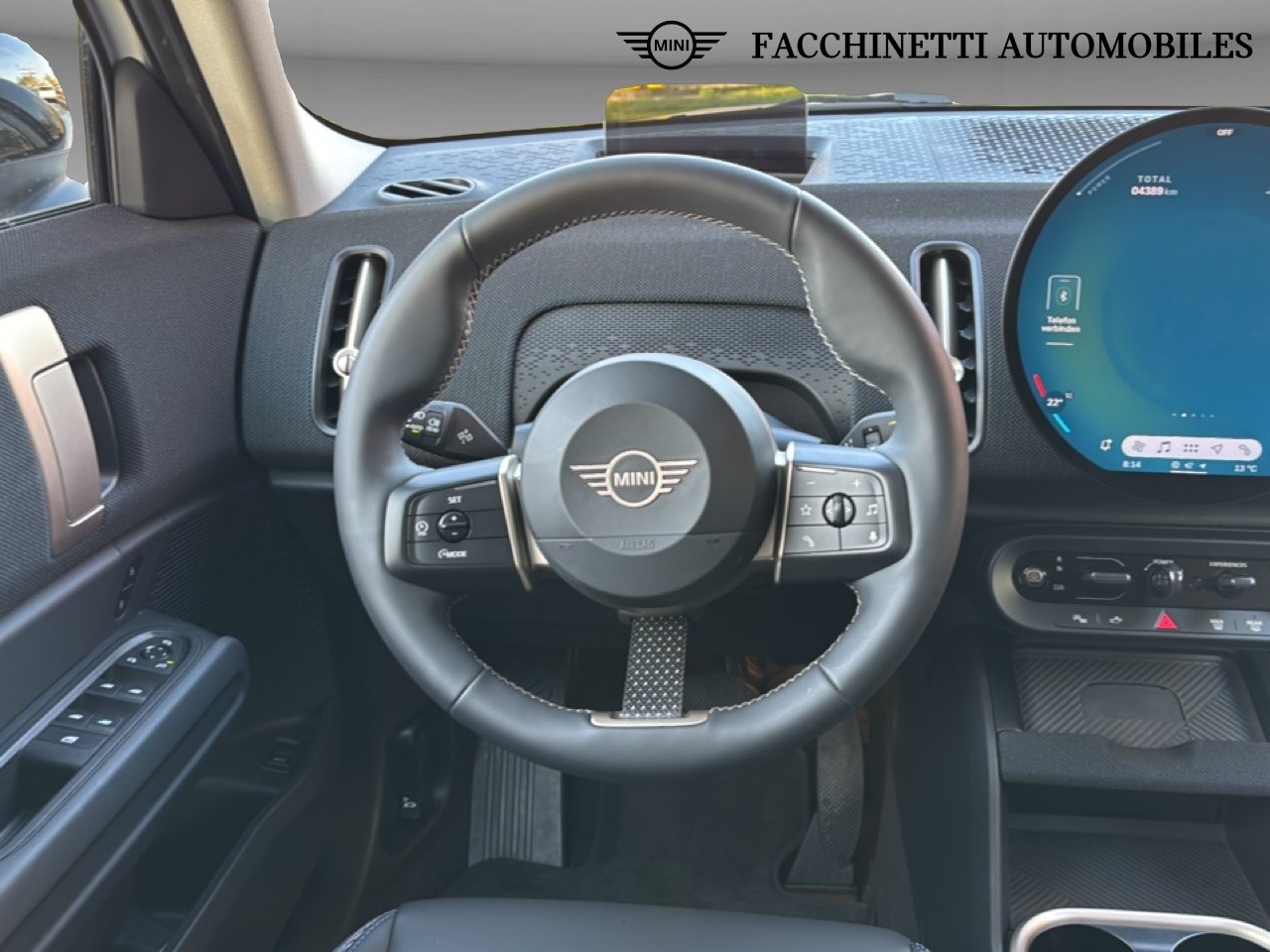 MINI MINI COUNTRYMAN E - 7