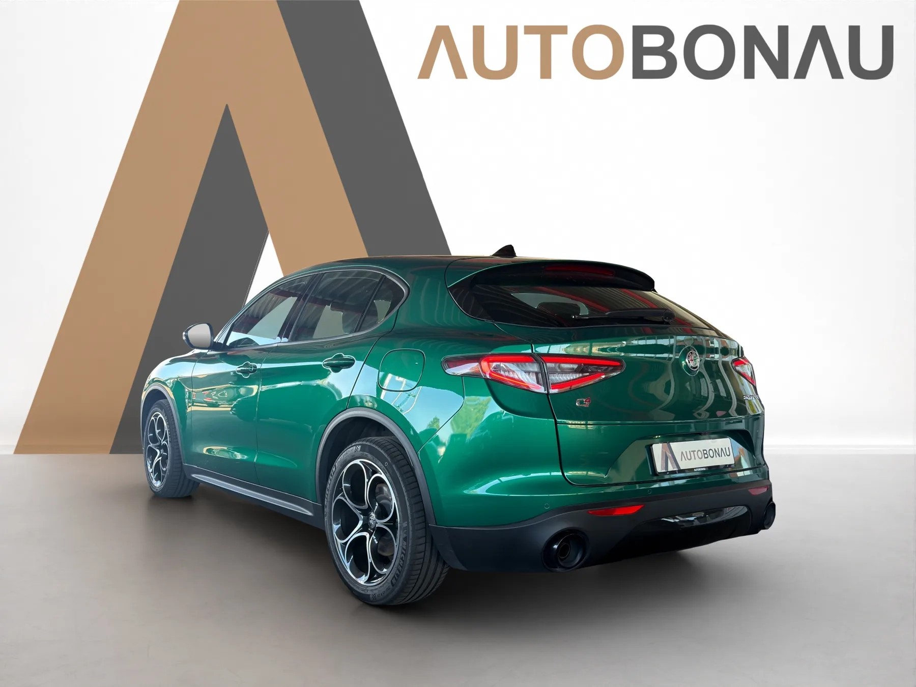 ALFA ROMEO Stelvio 2.0 MA 280 AT8 Sprint Q4 - 3