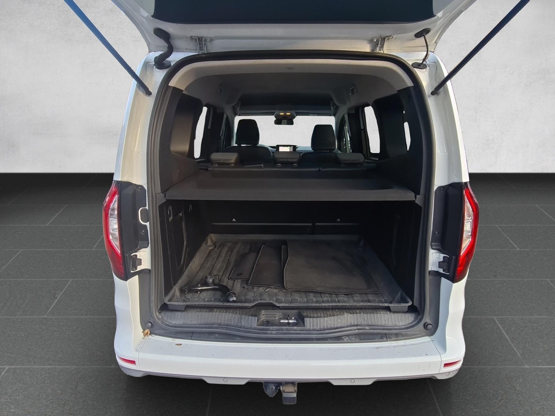 RENAULT Kangoo Kombi 1.3 TCe 130 Intens - 16