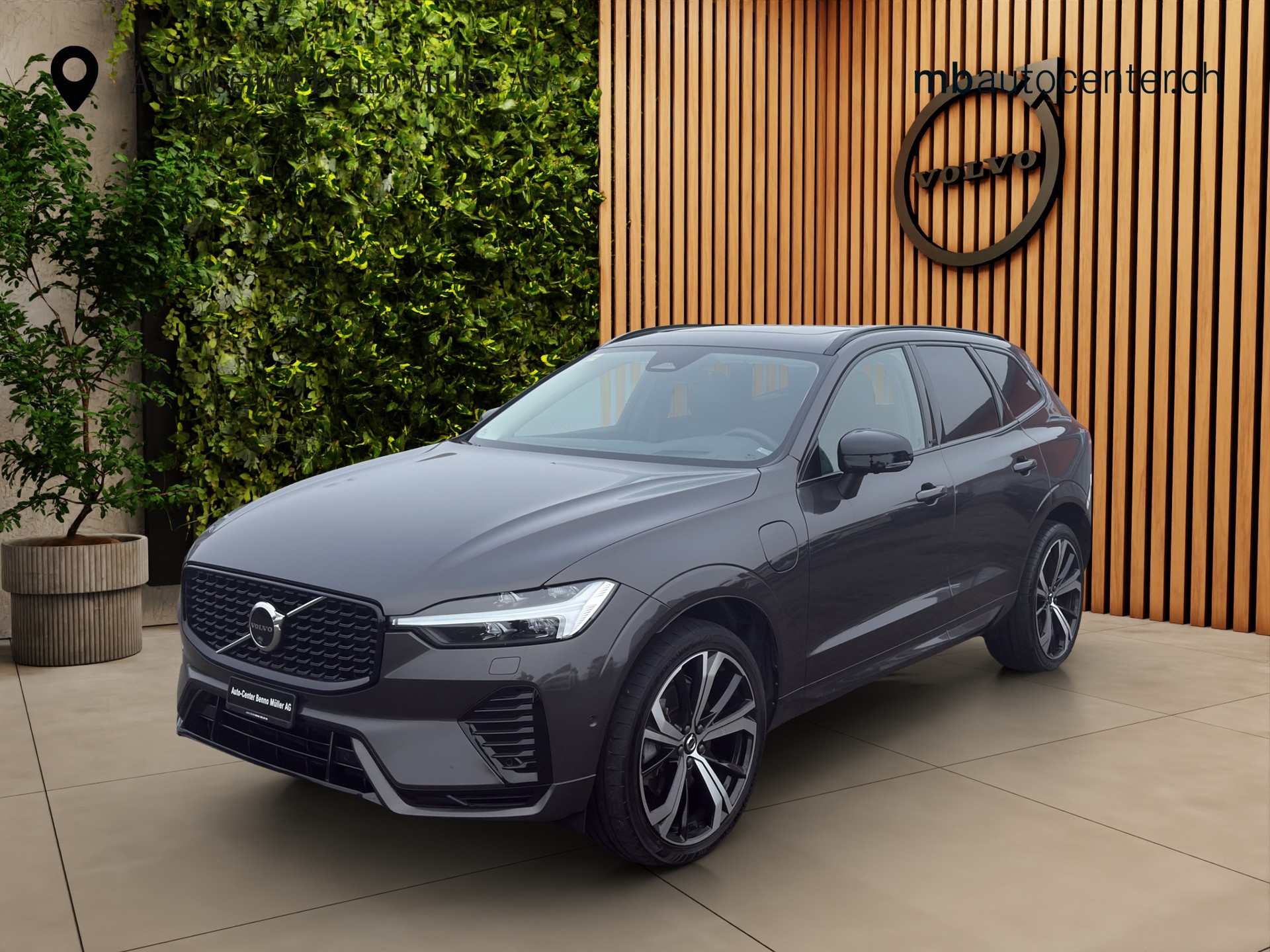 VOLVO XC60 2.0 T8 TE XCENTRIC eAWD