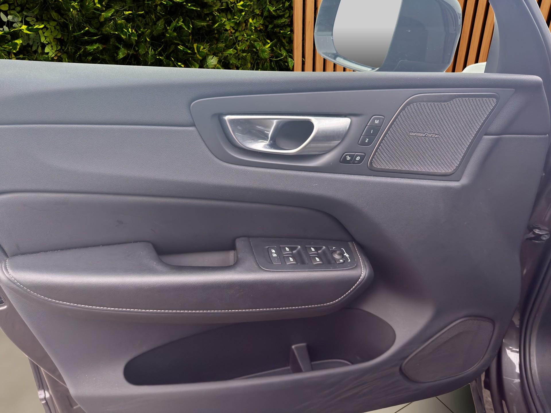 VOLVO XC60 2.0 T8 TE XCENTRIC eAWD - 15