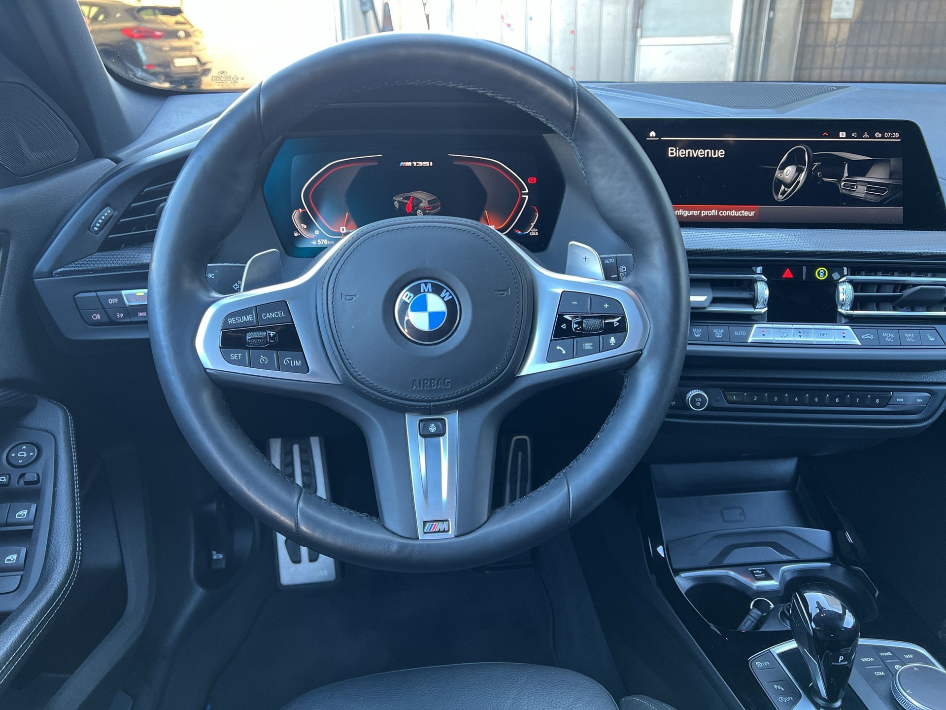 BMW M135i xDrive Steptronic - 13