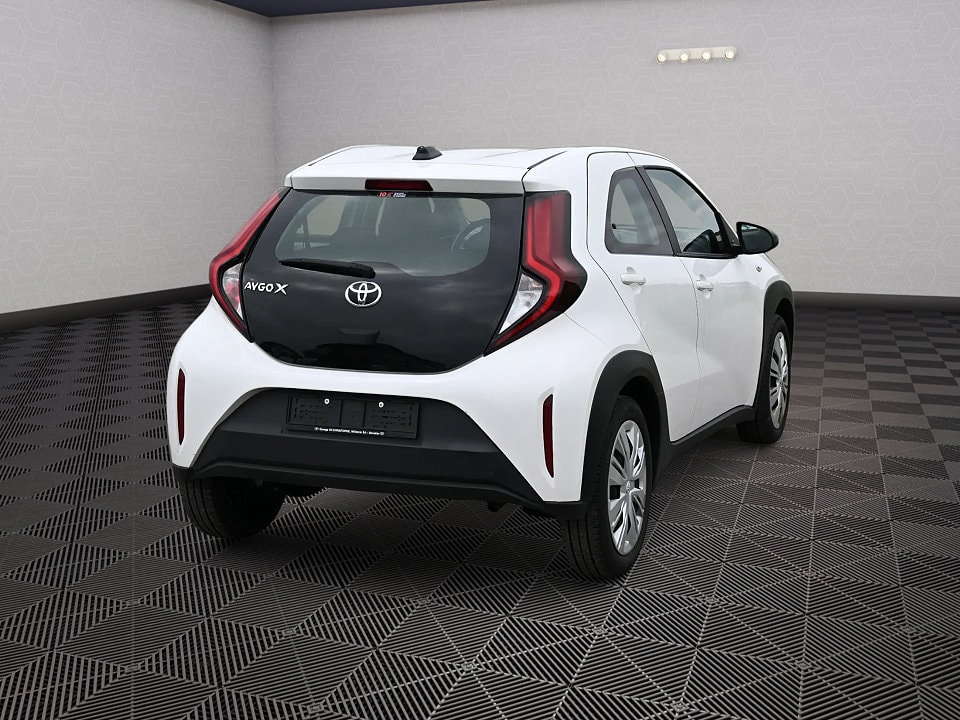 TOYOTA Aygo X 1.0 VVT-i Comfort CVT - 3