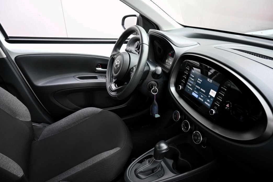TOYOTA Aygo X 1.0 VVT-i Comfort CVT - 7