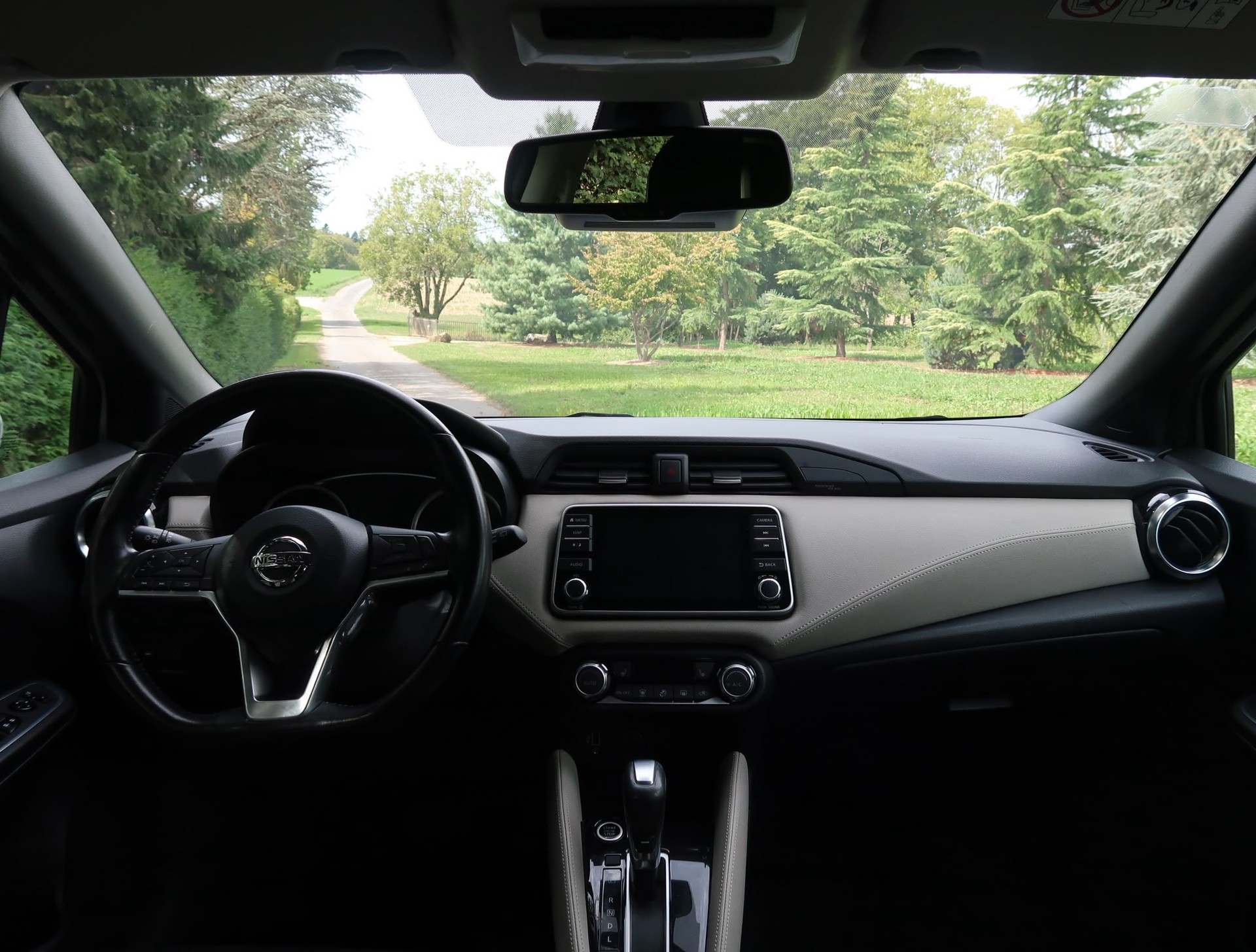 NISSAN Micra IG-T 100 Xtronic tekna (édition) - 10