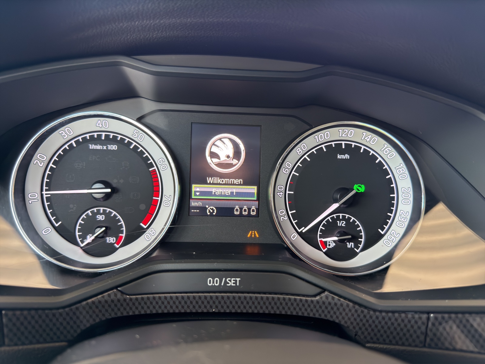 SKODA Superb Combi 2.0 TSI SportLine+ DSG 4x4 - 8