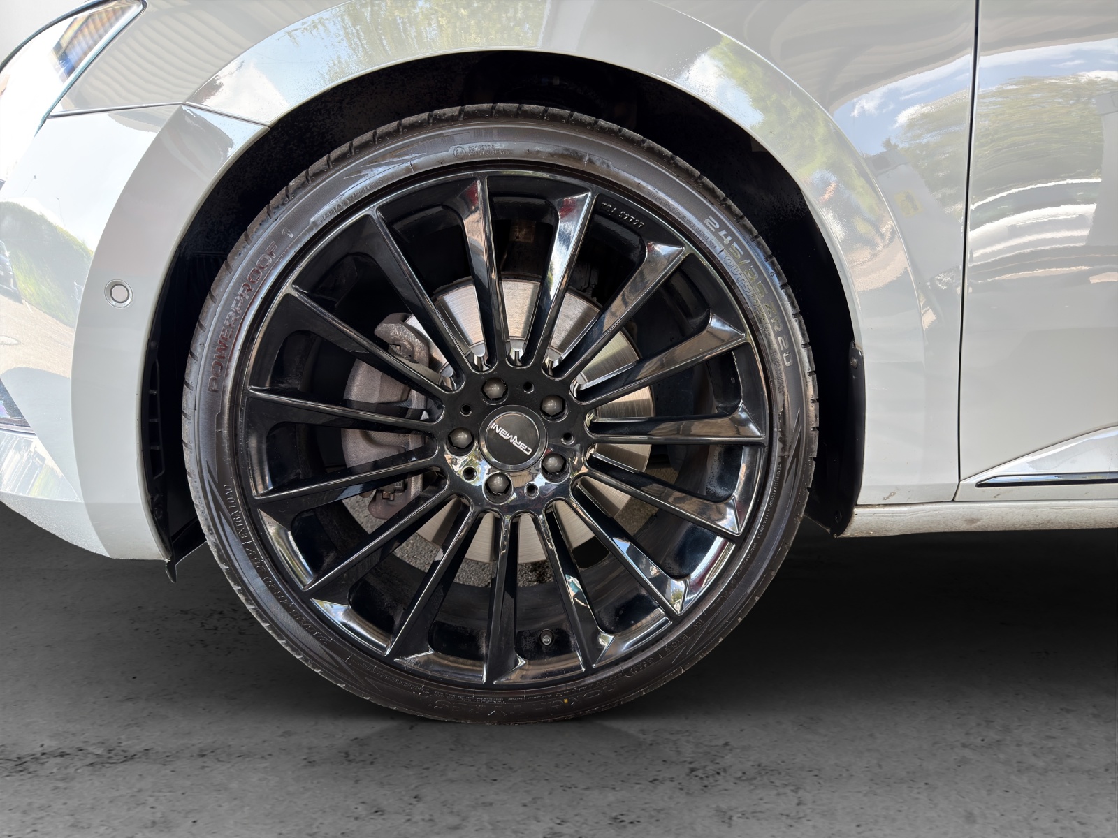 SKODA Superb Combi 2.0 TSI SportLine+ DSG 4x4 - 15