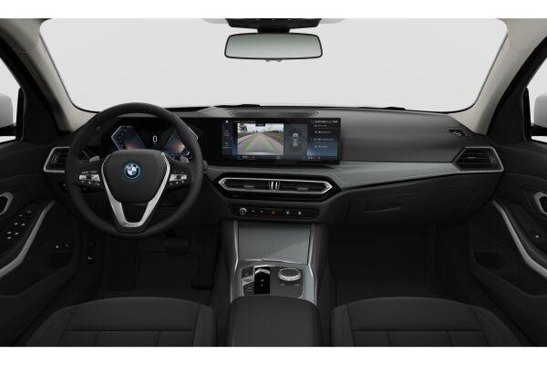 BMW 330e Touring xDrive G21 (CH) AHK - 4