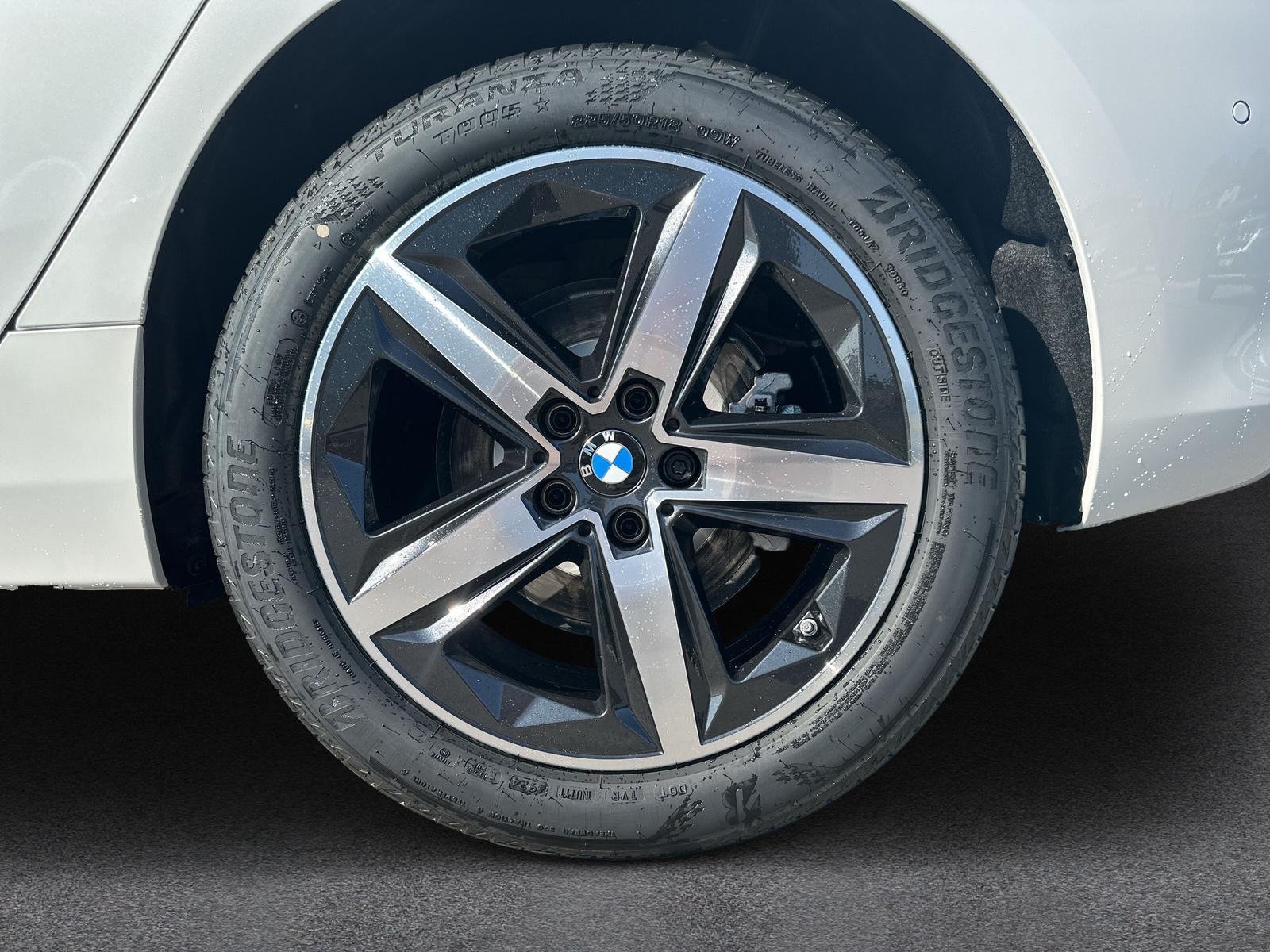 BMW 220i Active Tourer U06 (CH) AHK 1.3T 📍 - 9