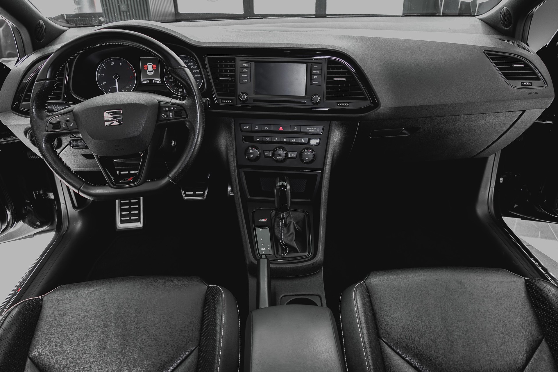 SEAT Leon 2.0 TSI Cupra 280 DSG - 5