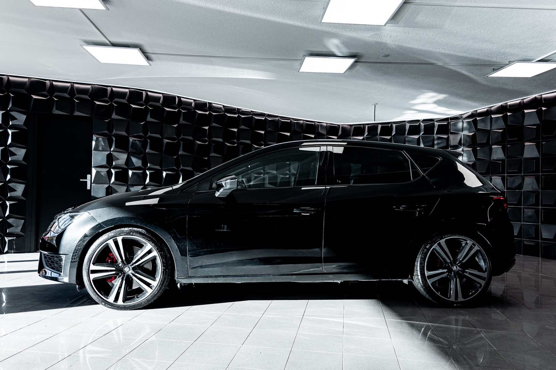 SEAT Leon 2.0 TSI Cupra 280 DSG - 2