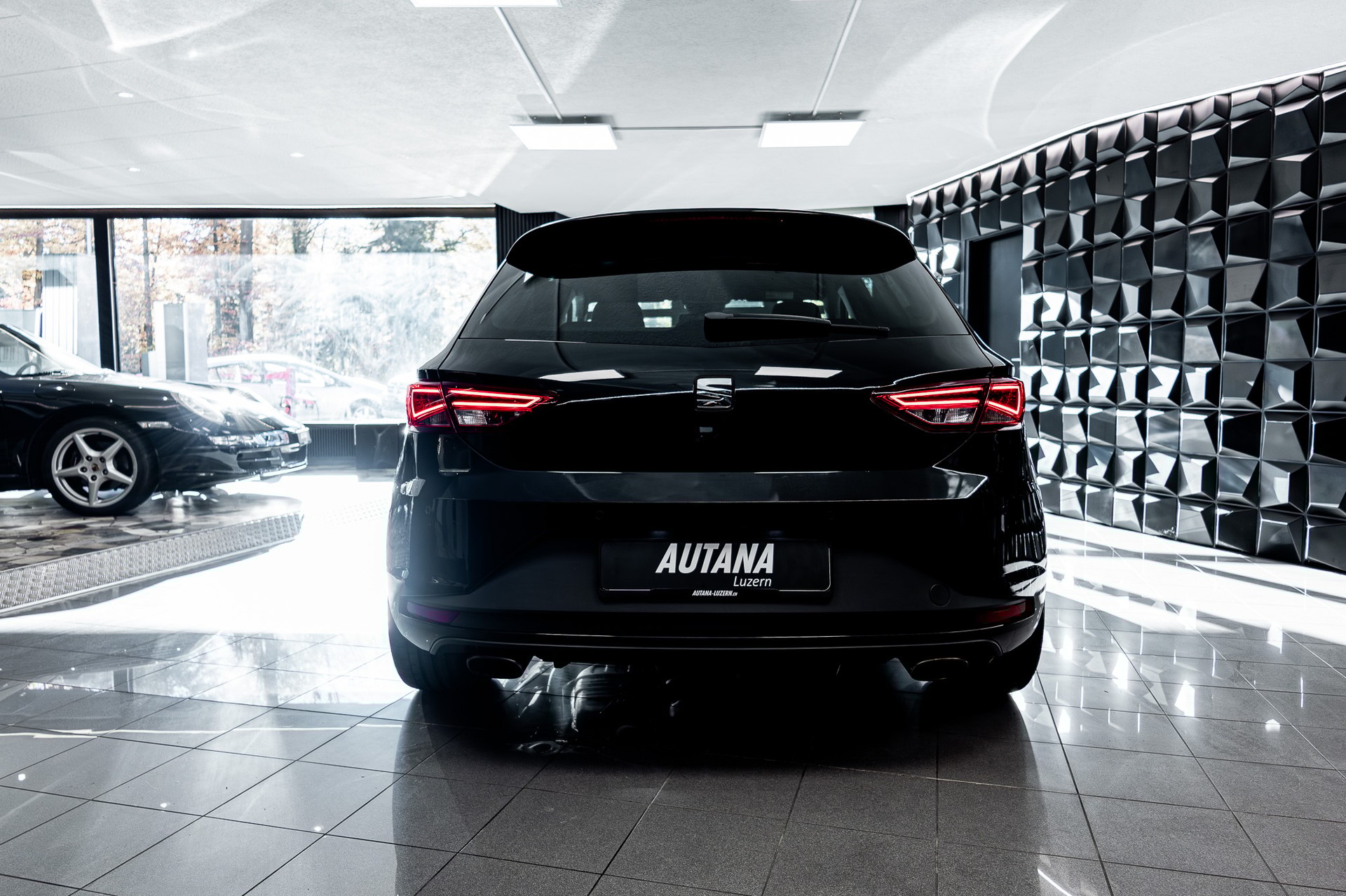 SEAT Leon 2.0 TSI Cupra 280 DSG - 4