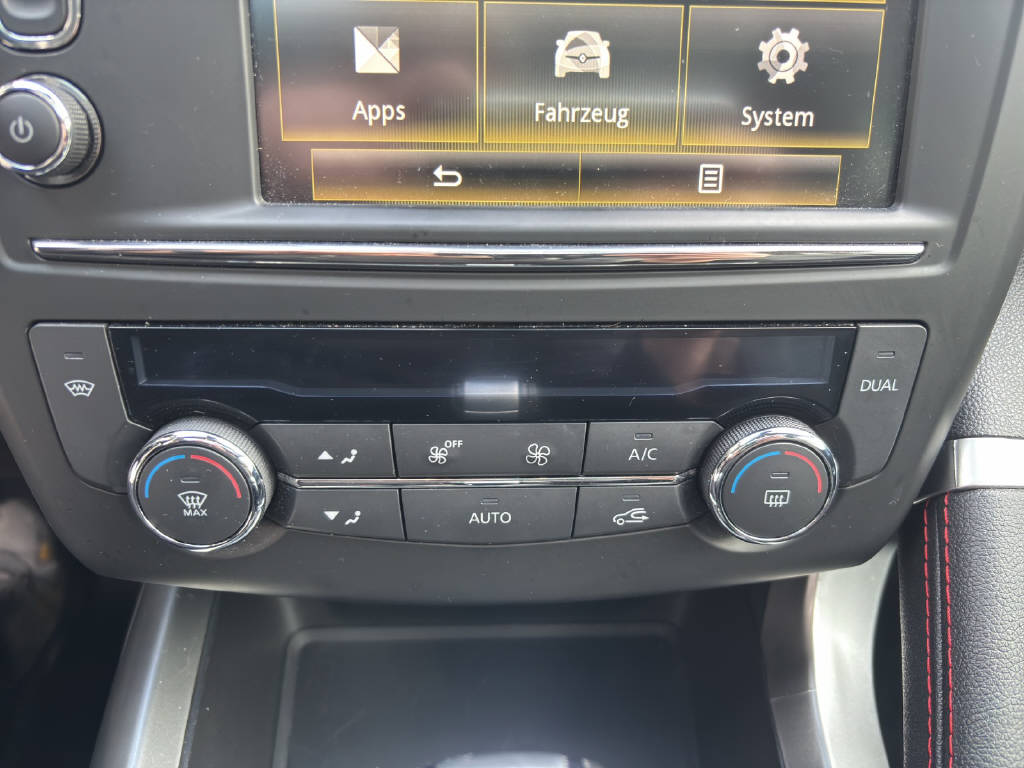 RENAULT Kadjar 1.2 TCe Swiss Edition EDC - 13