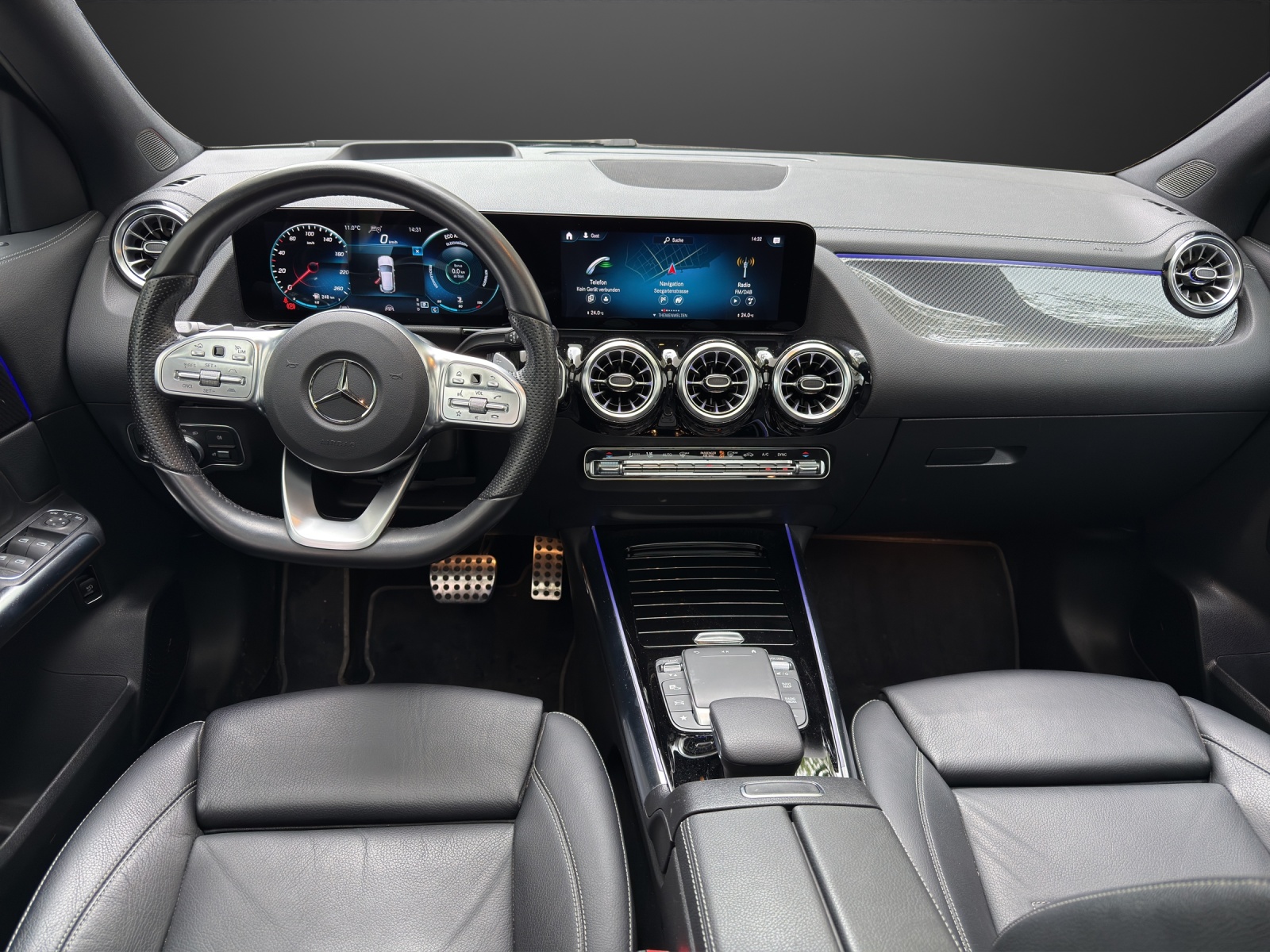 MERCEDES-BENZ GLA 250 4Matic AMG Line 8G-DCT - 9