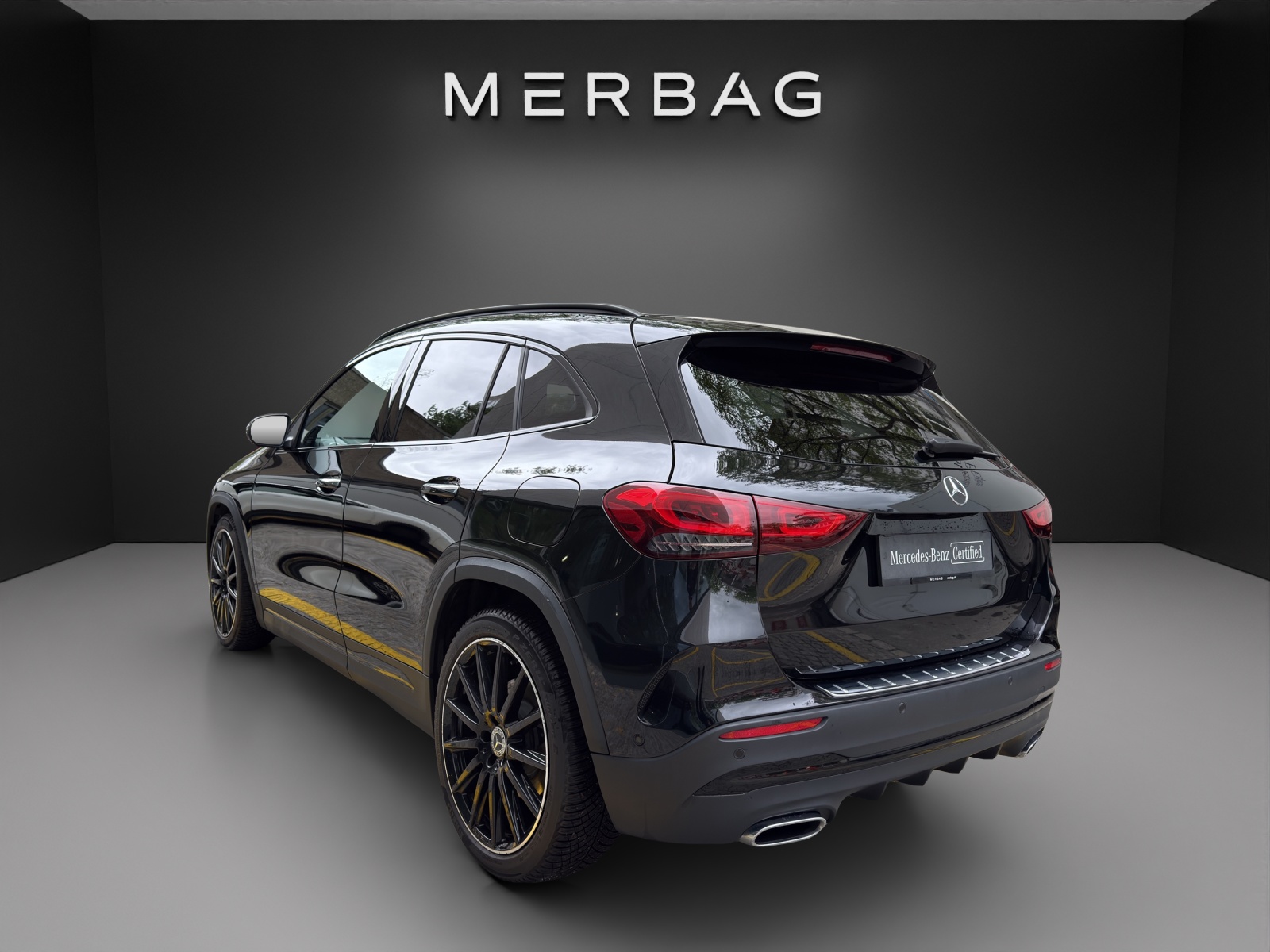 MERCEDES-BENZ GLA 250 4Matic AMG Line 8G-DCT - 5