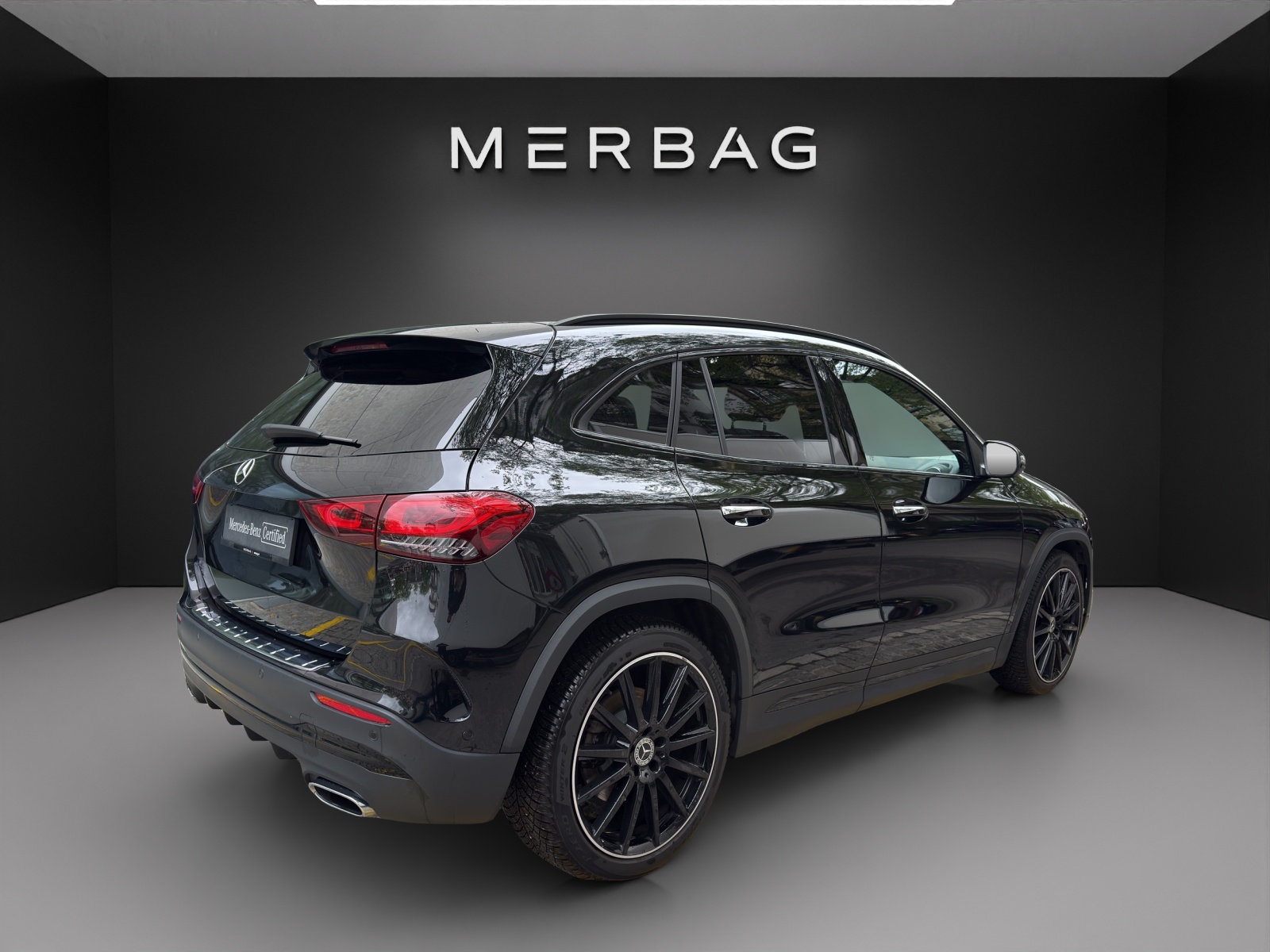 MERCEDES-BENZ GLA 250 4Matic AMG Line 8G-DCT - 7