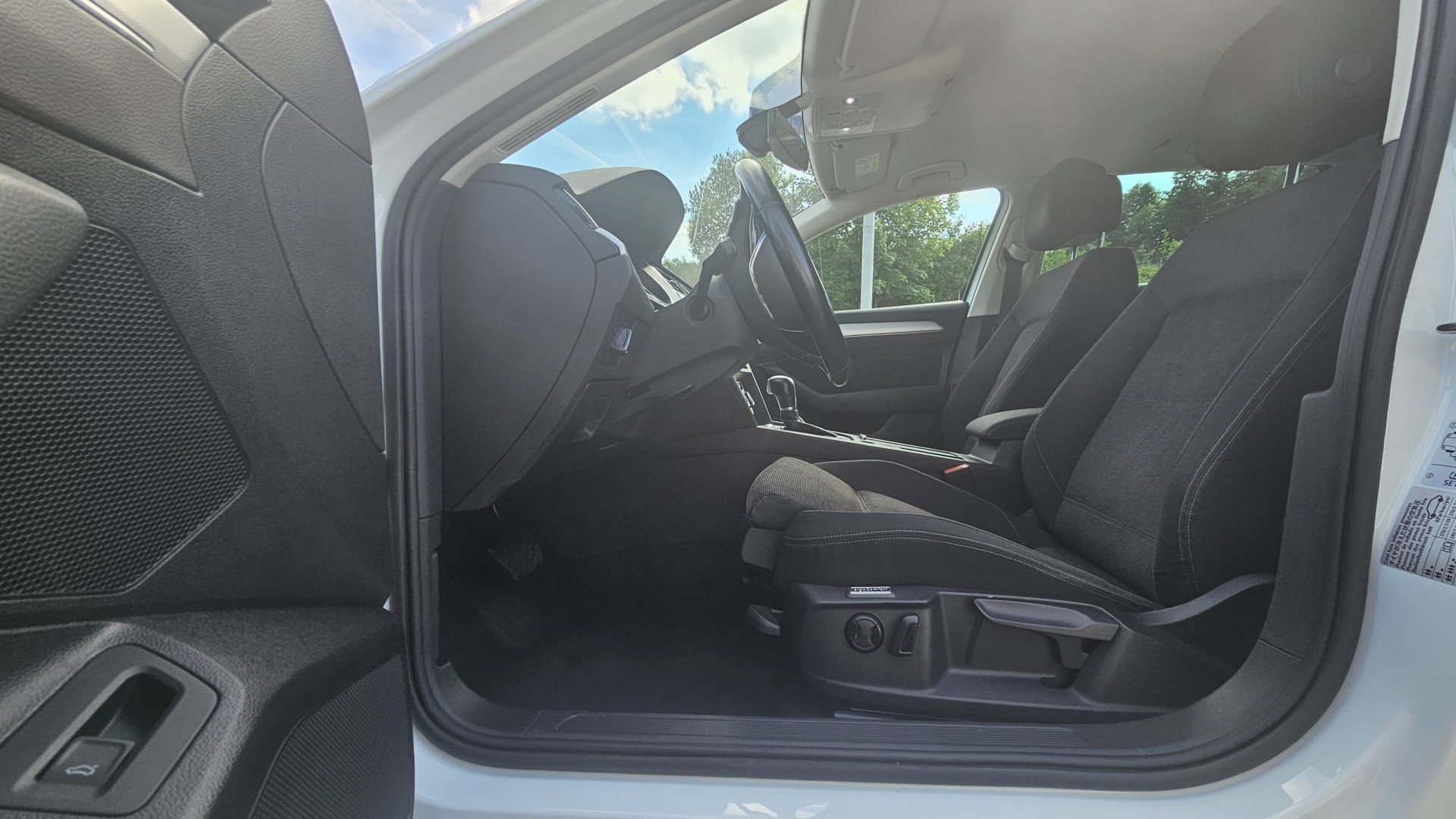 VW Passat Variant 2.0 TDI BMT Comfortline DSG 4Motion - 10