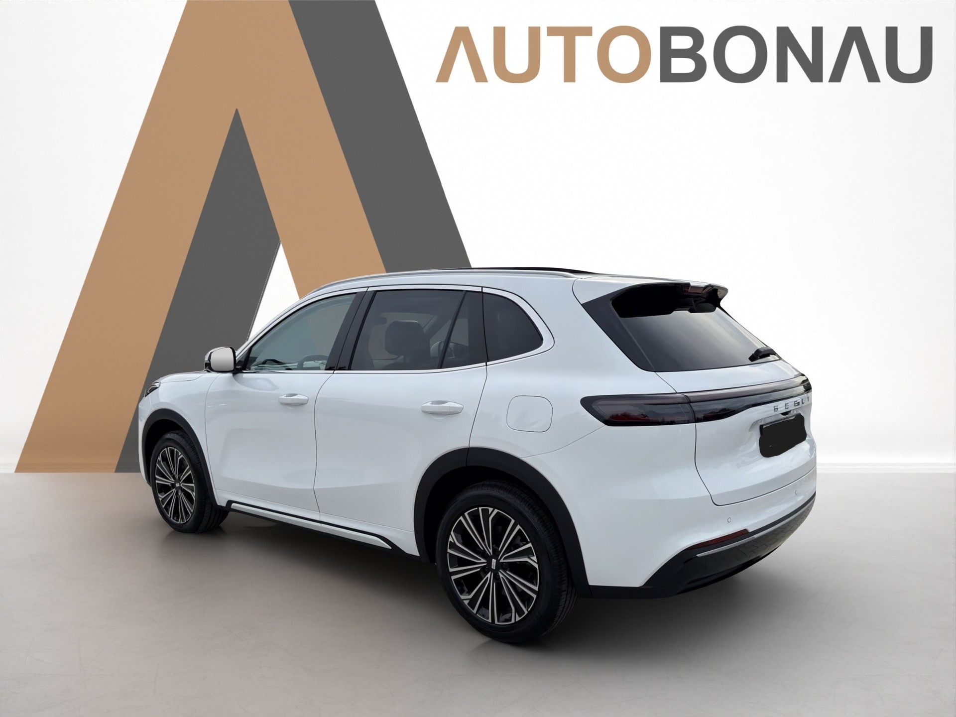 GEELY Starray EM-i Max+ PHEV - 3