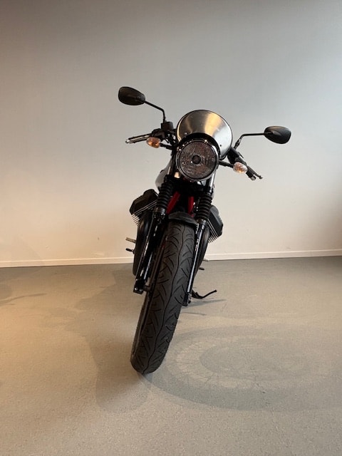 MOTO GUZZI V7 III Racer 750 ABS - 8