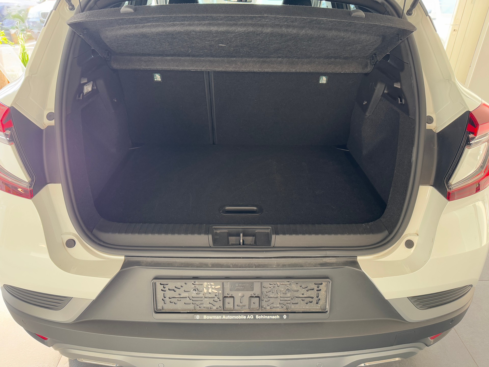 RENAULT Captur 1.3 TCe EDC R.S.Line - 10