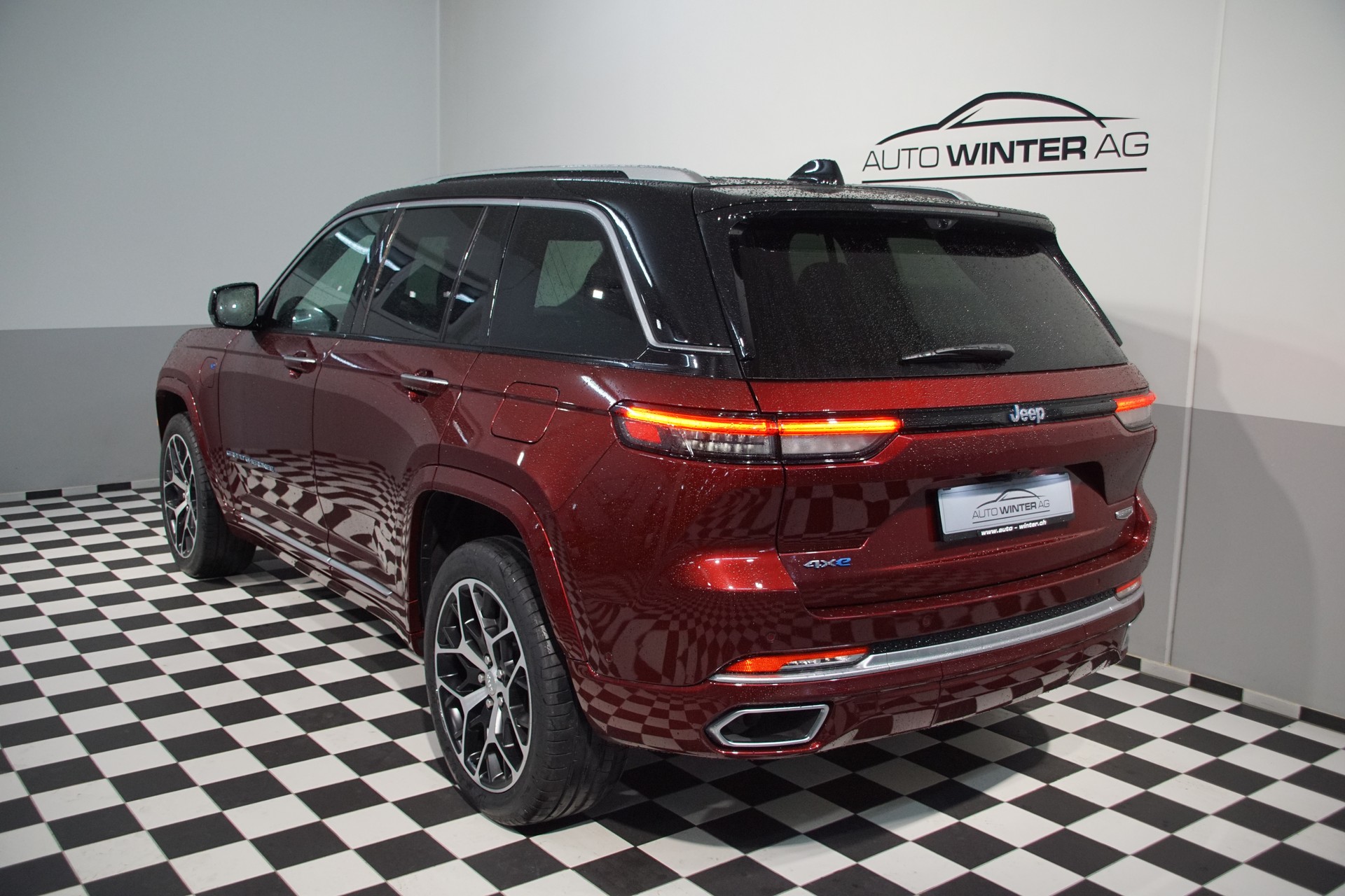 JEEP Grand Cherokee 2.0 Plug-in-Hybrid Summit Reserve 4xe *SWISS* - 8