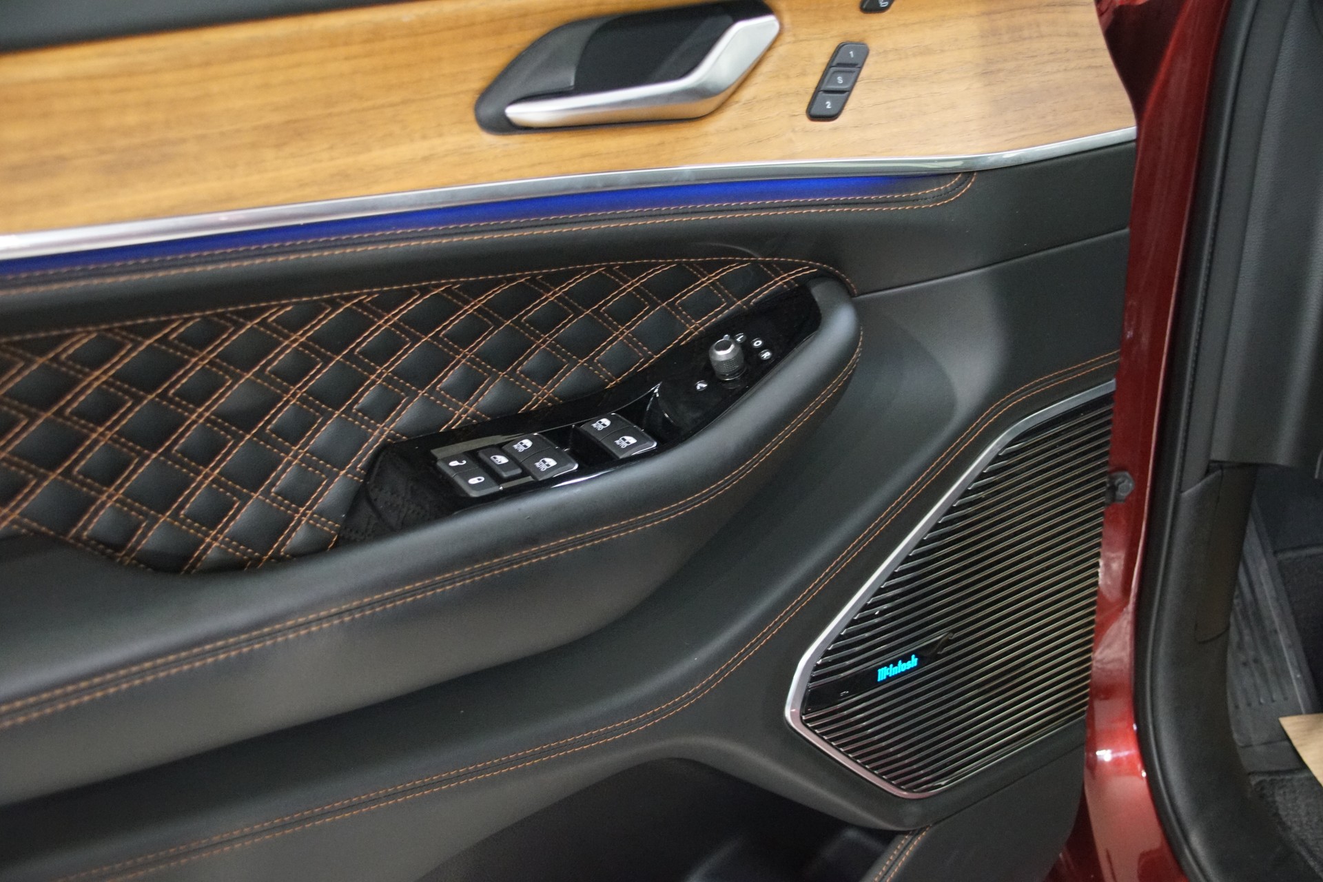 JEEP Grand Cherokee 2.0 Plug-in-Hybrid Summit Reserve 4xe *SWISS* - 16