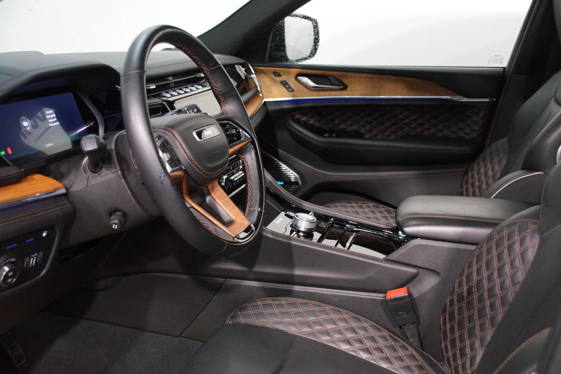 JEEP Grand Cherokee 2.0 Plug-in-Hybrid Summit Reserve 4xe *SWISS* - 13