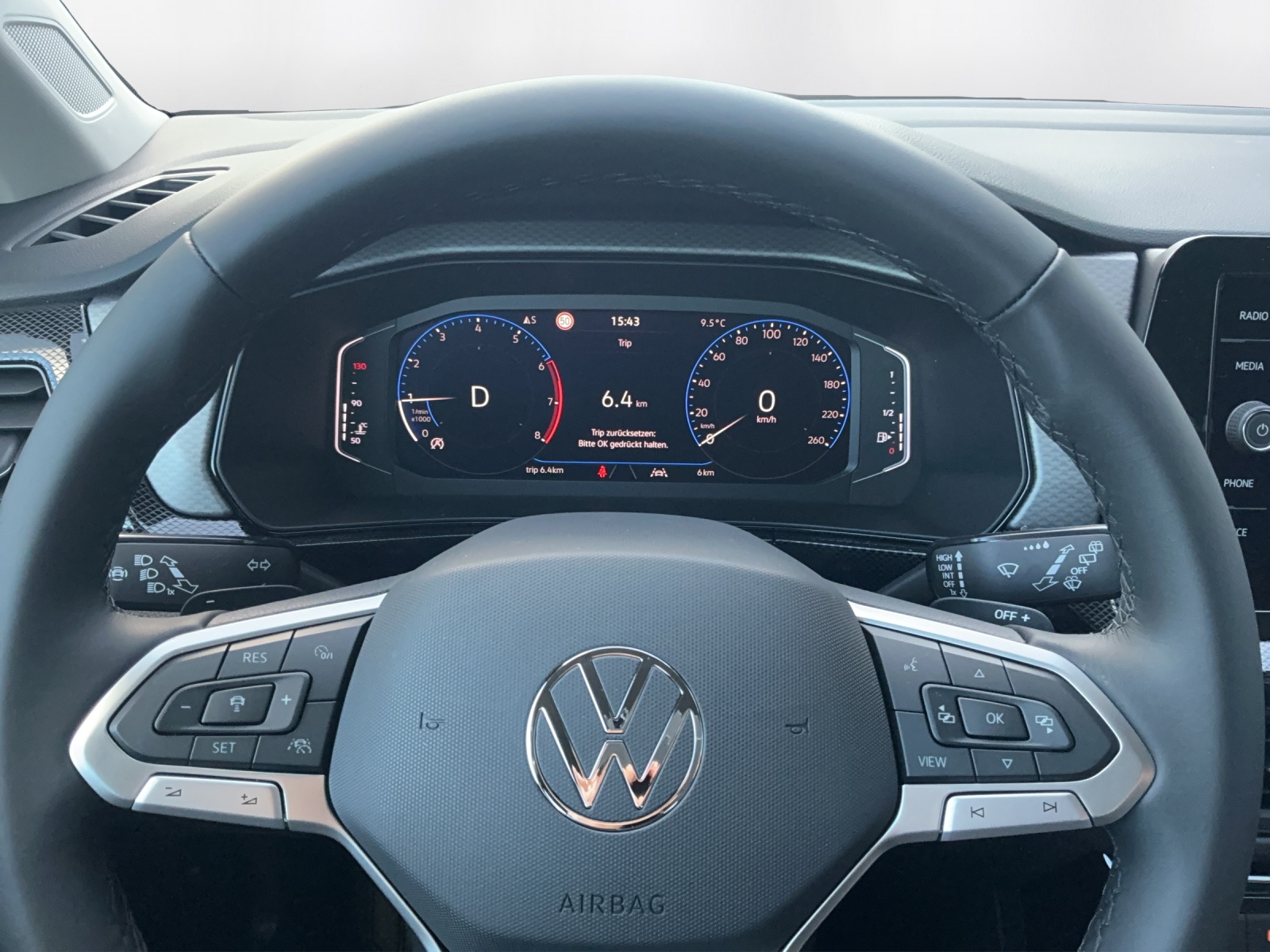 VW T-Cross 1.0 TSI EVO United DSG - 8