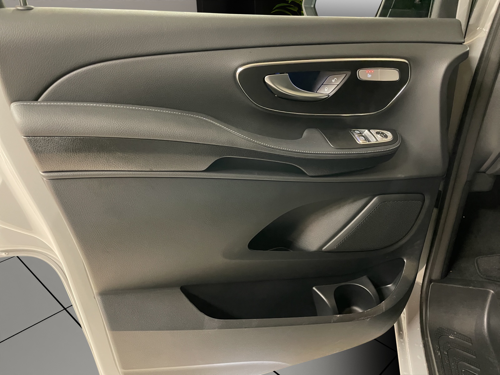 MERCEDES-BENZ Marco Polo 300 d 4M Automat - 5