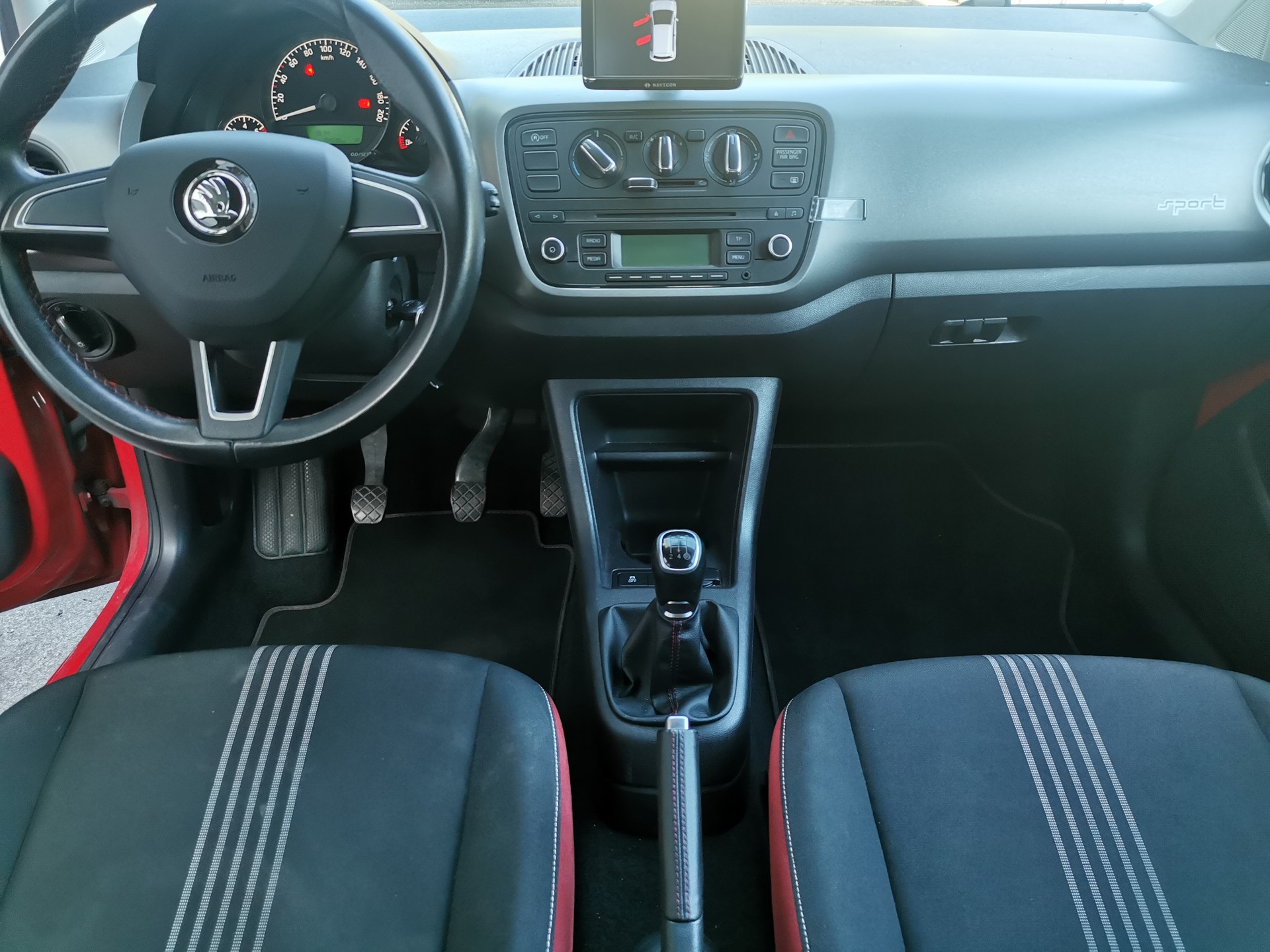 SKODA Citigo 1.0 G-tec Sport - 10