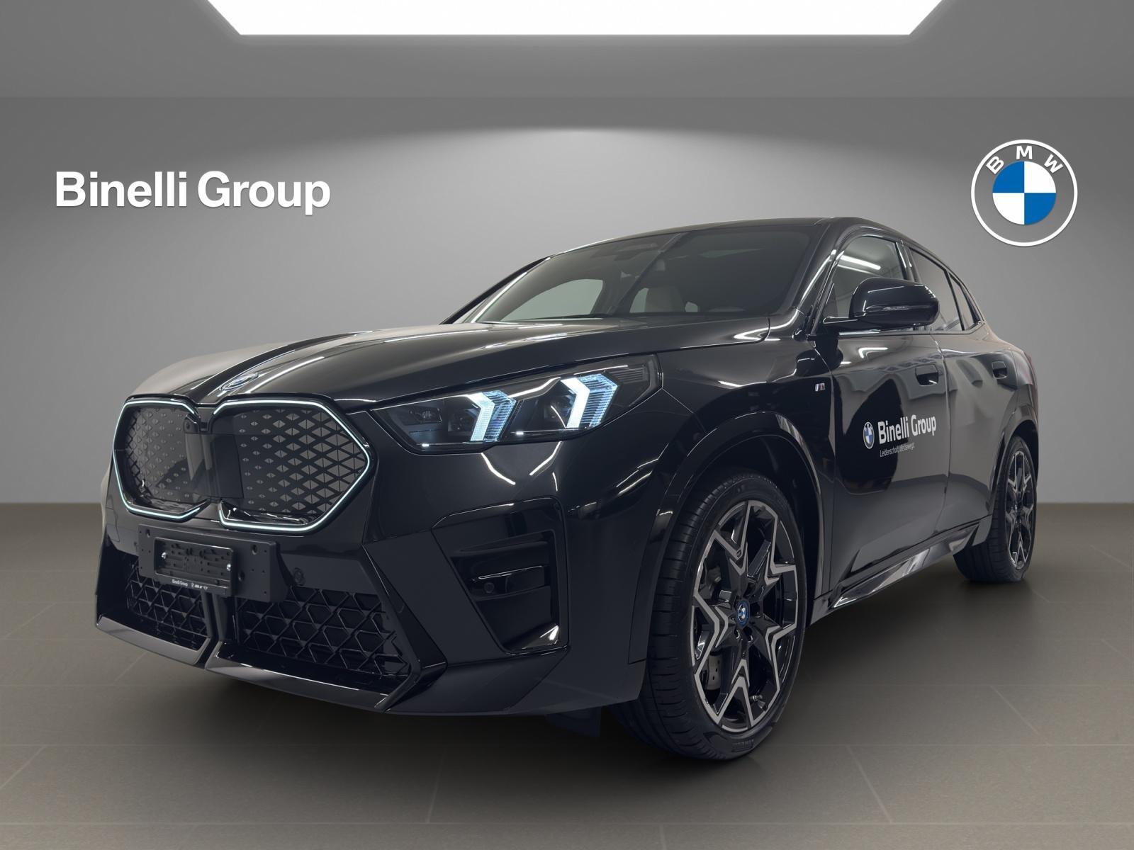 iX2 xDrive 30 M Sport Pro