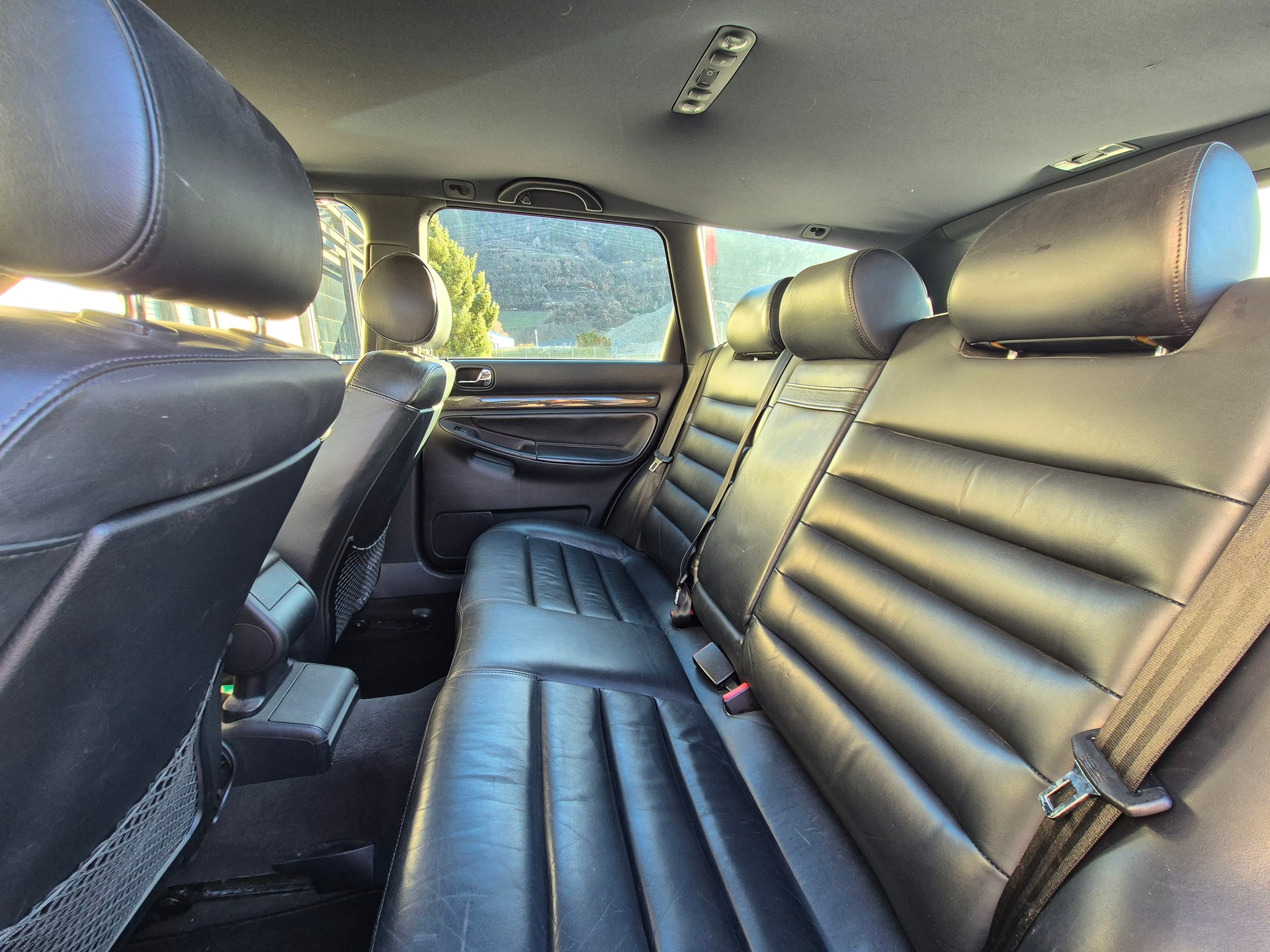 AUDI S4 Avant quattro - 10