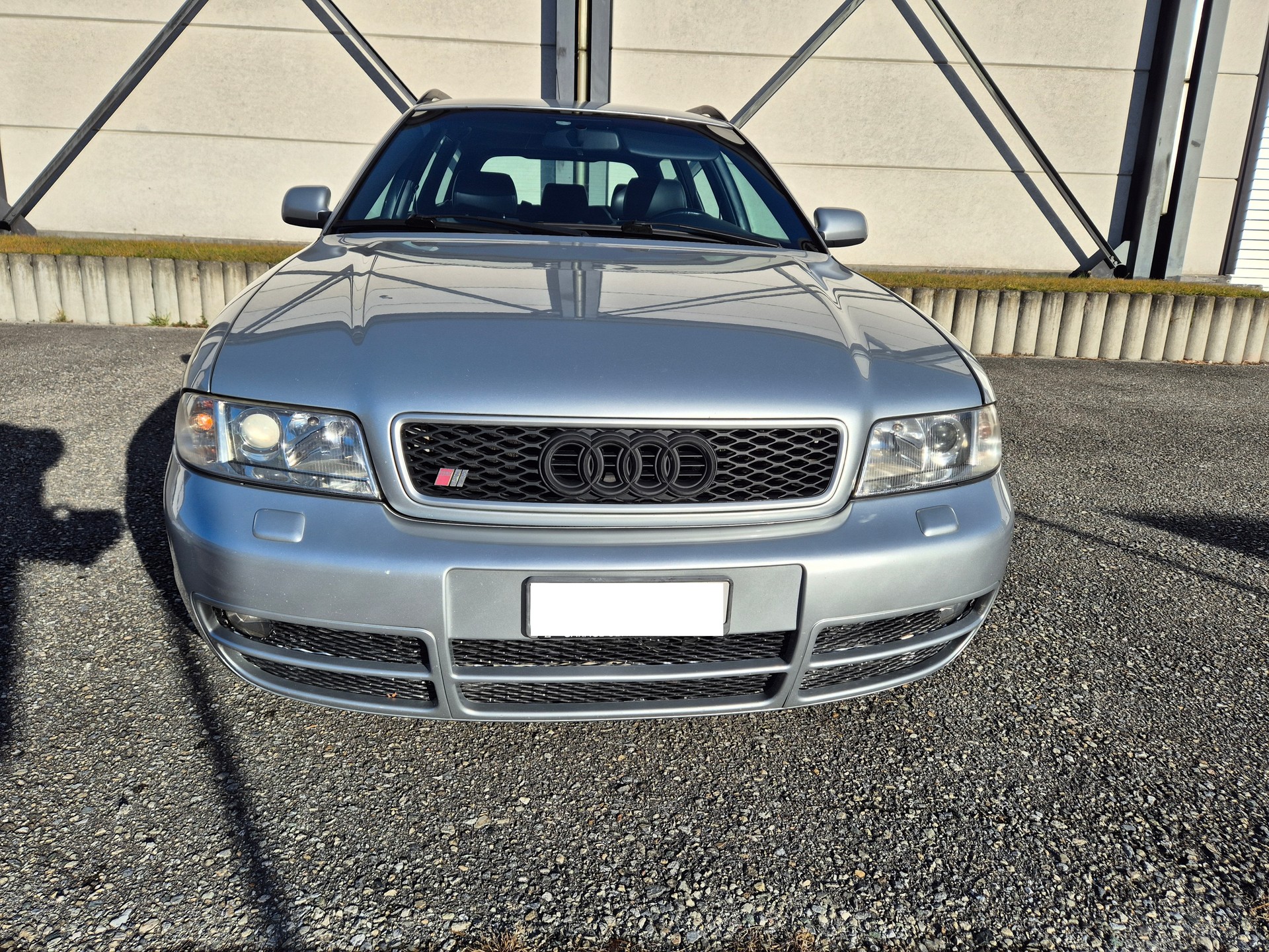 AUDI S4 Avant quattro - 2