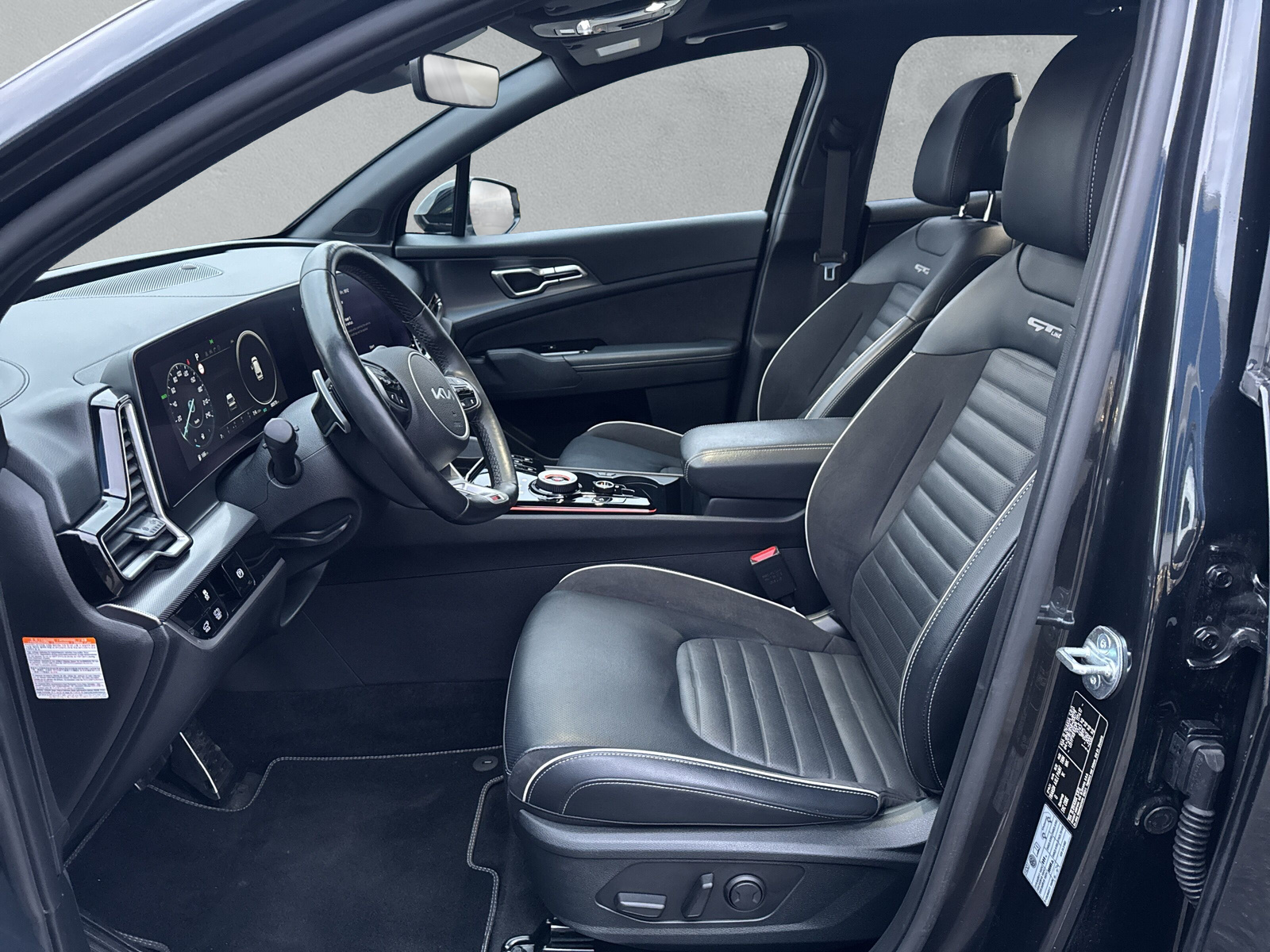 KIA Sportage 1.6T-GDi HEV Style 4x4 A - 11