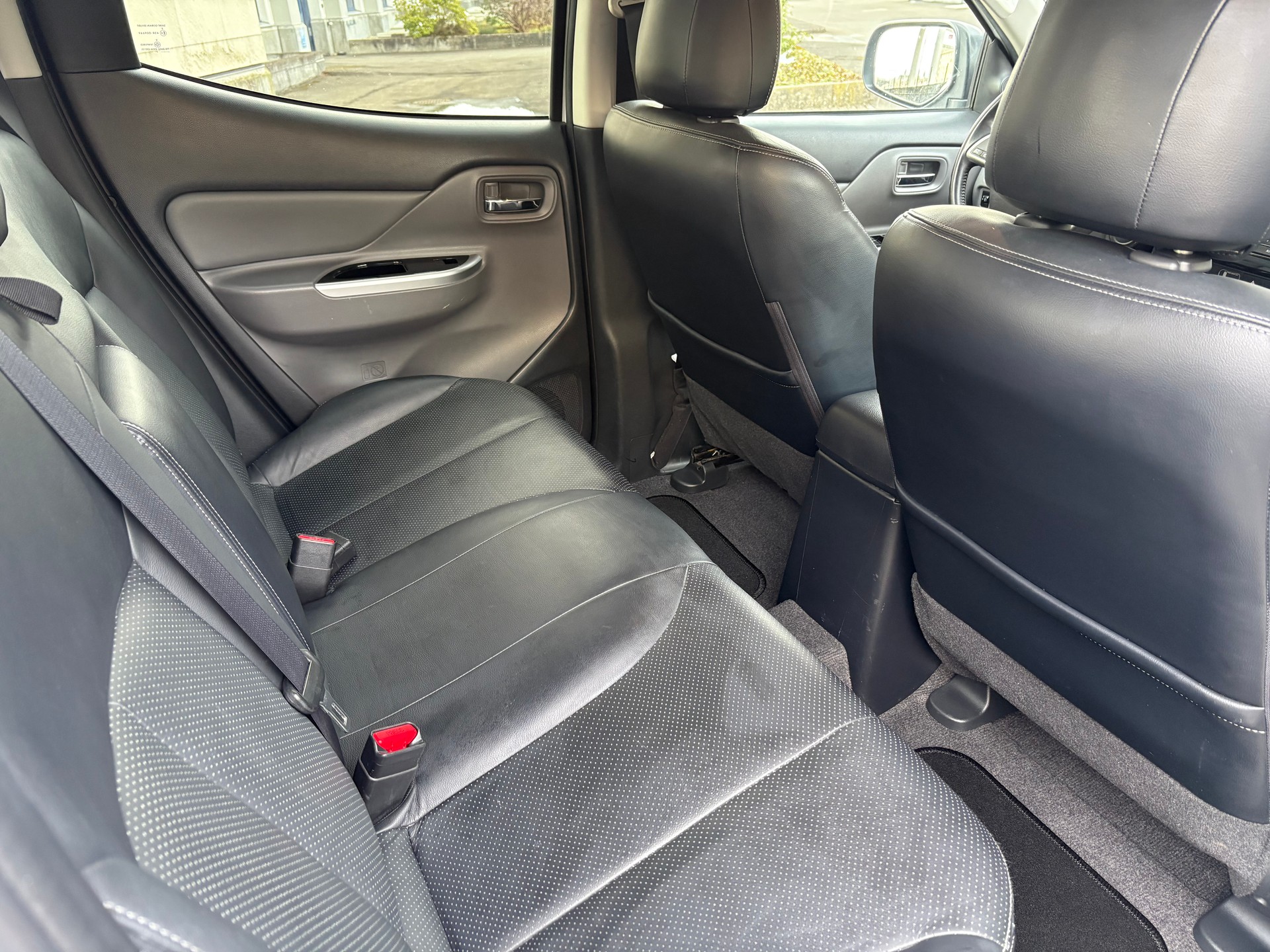 FIAT Fullback LX 2.4 MJ DC Swiss 4WD - 12