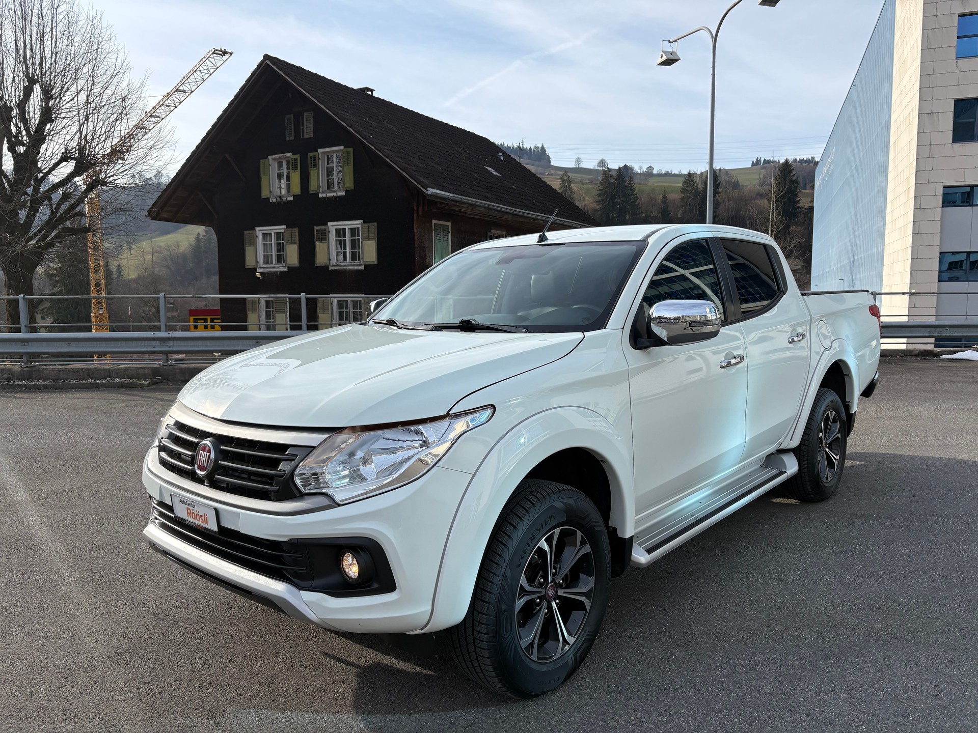 FIAT Fullback LX 2.4 MJ DC Swiss 4WD - 8