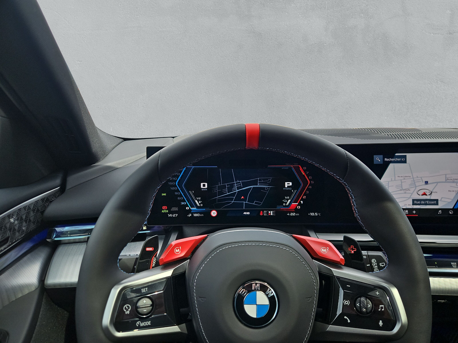 BMW M5 xDrive Touring - 18